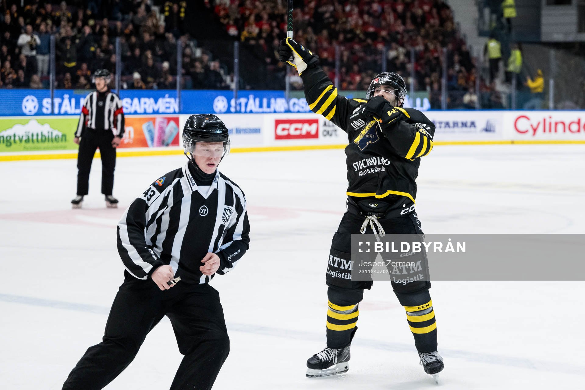 AIKs Mathew Maione jublar