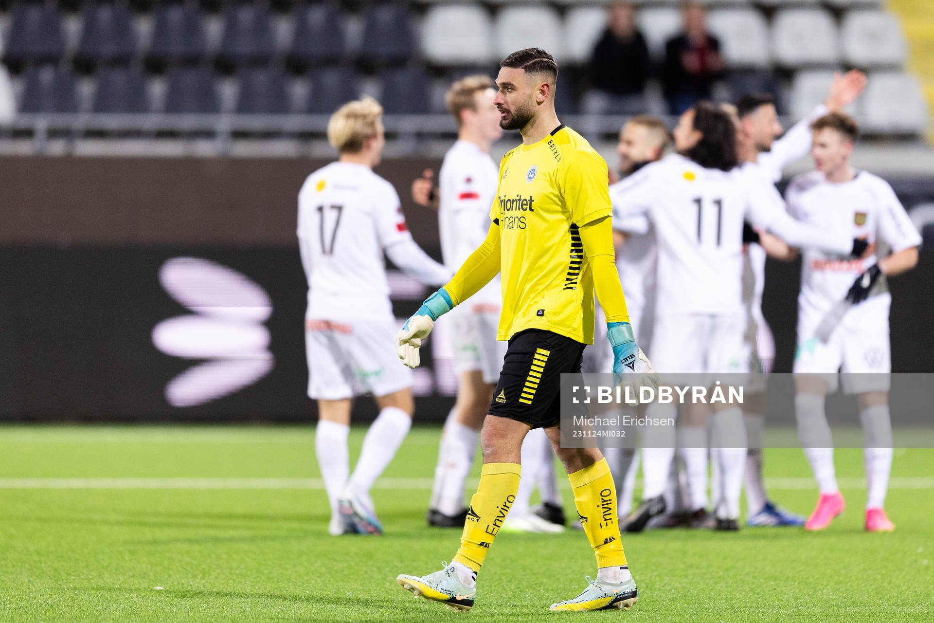 Utsiktens målvakt Elias Hadaya deppar