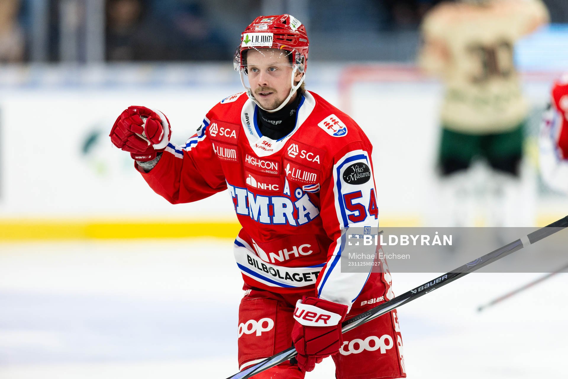 Timrås Jonathan Dahlén jublar
