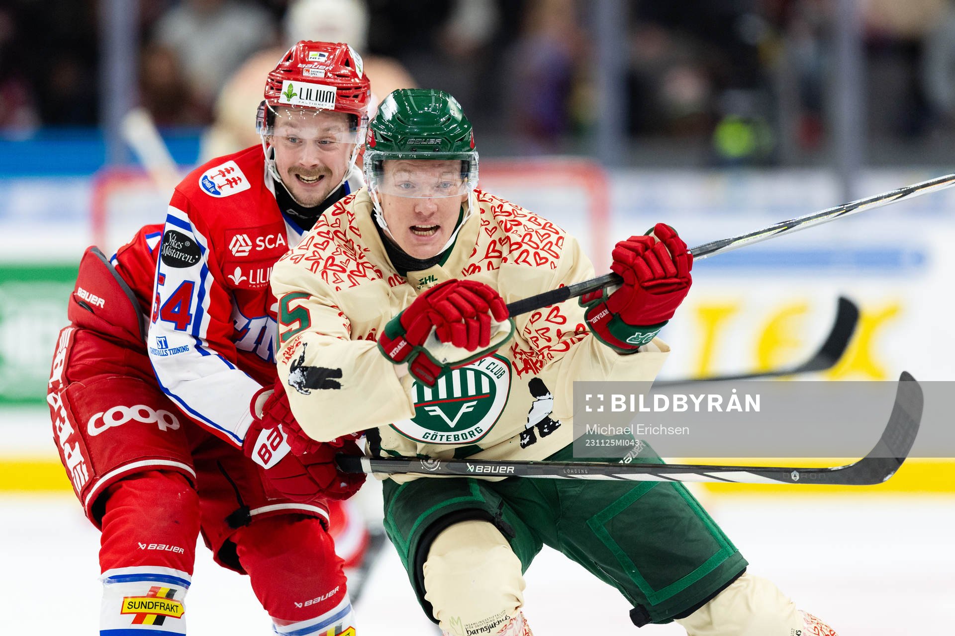 Timrås Jonathan Dahlén och Frölundas Gustav Rydahl