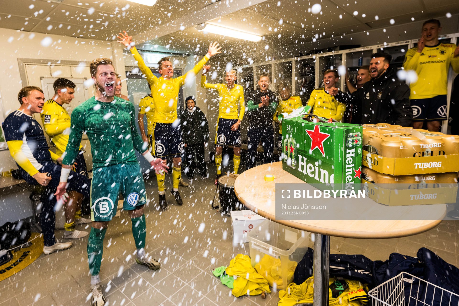 Ängelholms målvakt Robin Streifert jubel
