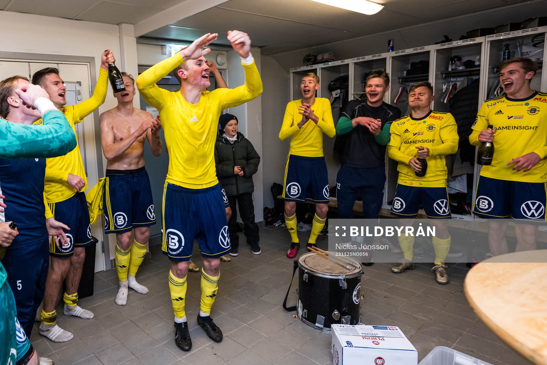Ängelholms Karl Gunnarsson jublar