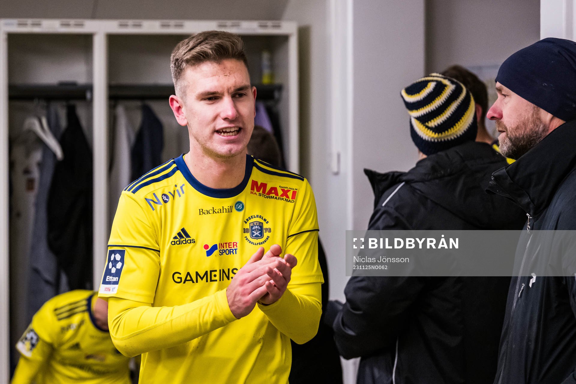 Ängelholms Niklas Svensson jublar