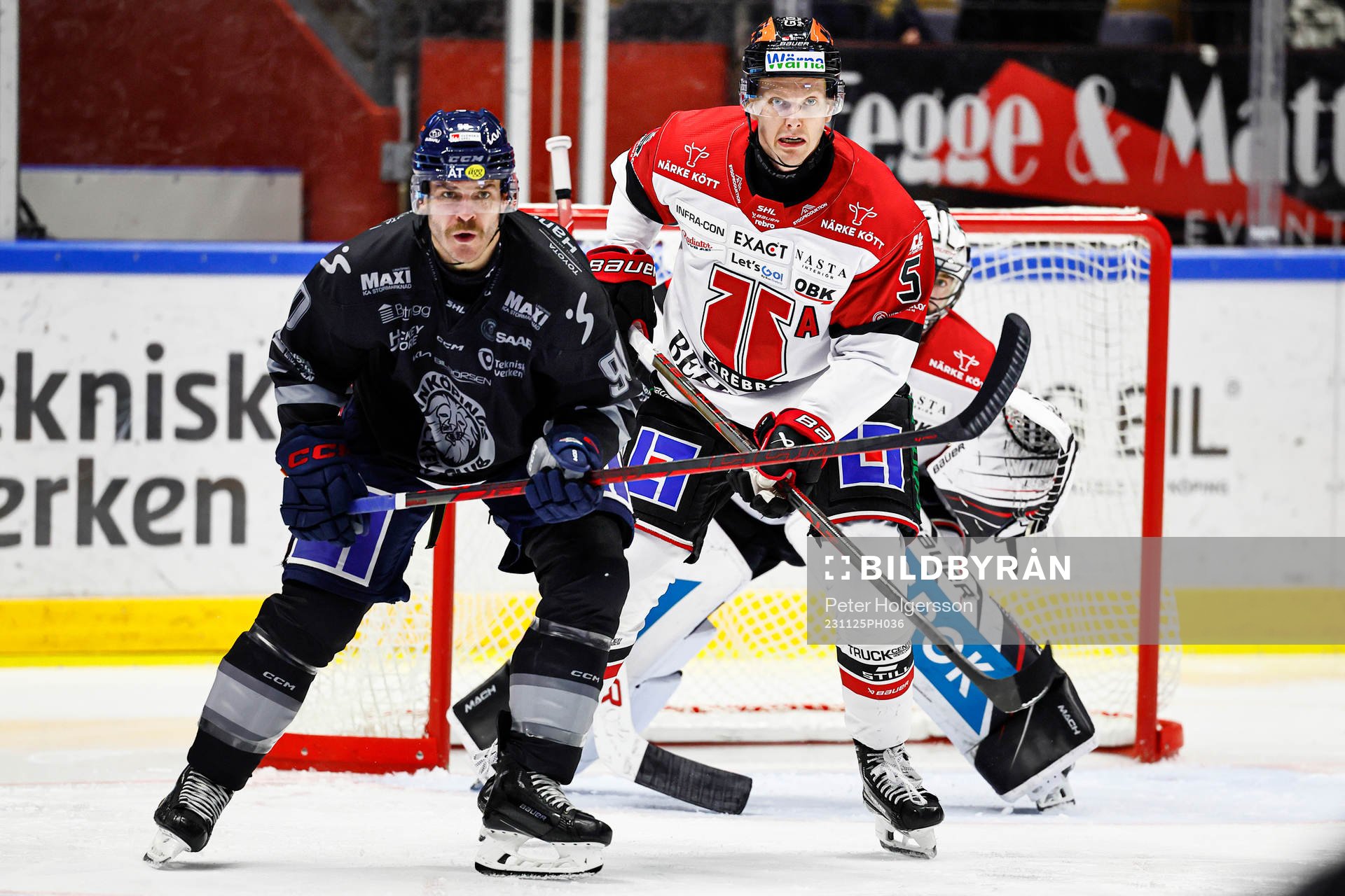 Linköpings Lance Bouma och Örebros Gustav Backström
