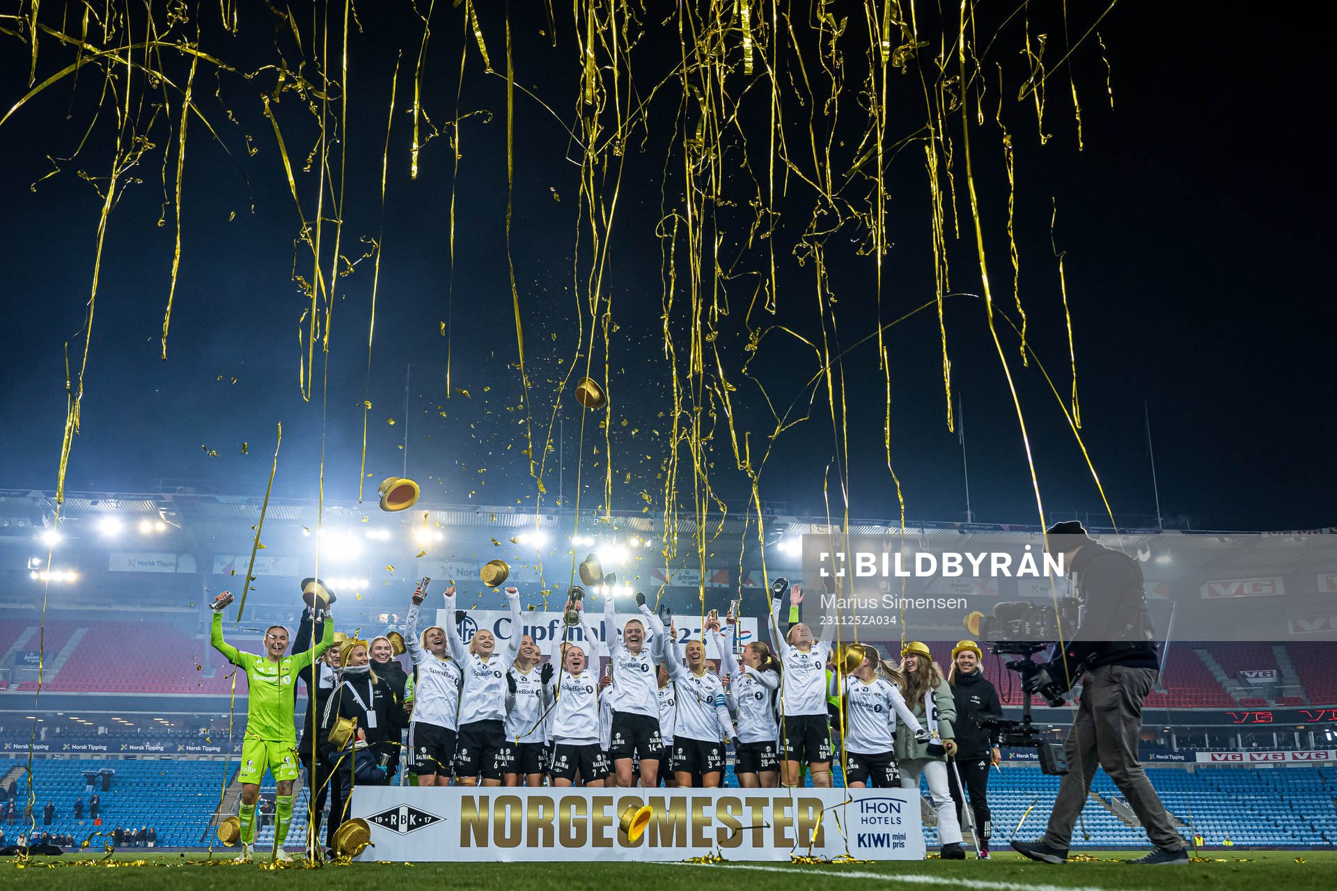 Players of Rosenborg celebrates