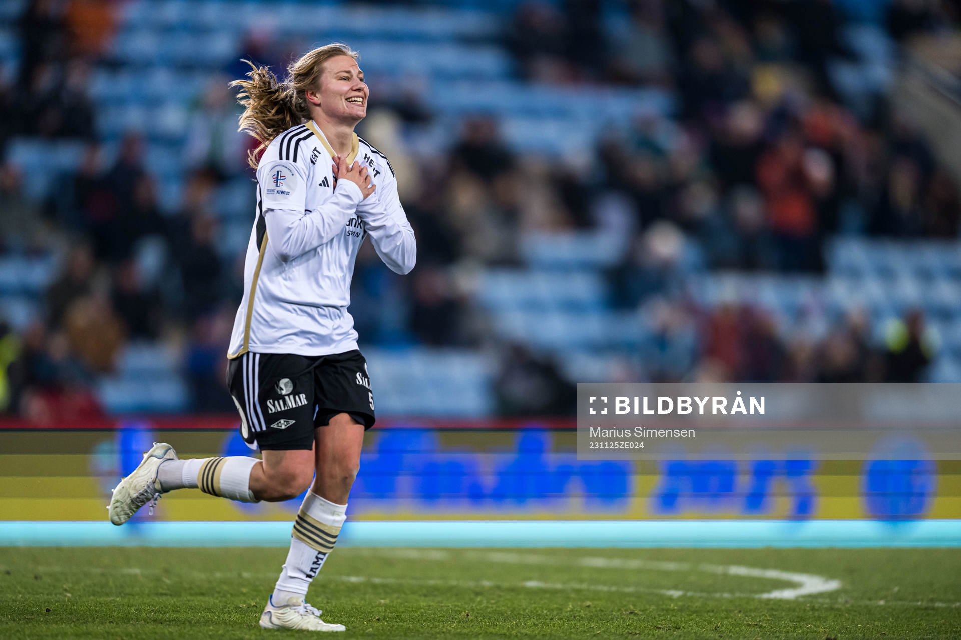 Cesilie Andreassen of Rosenborg celebrates