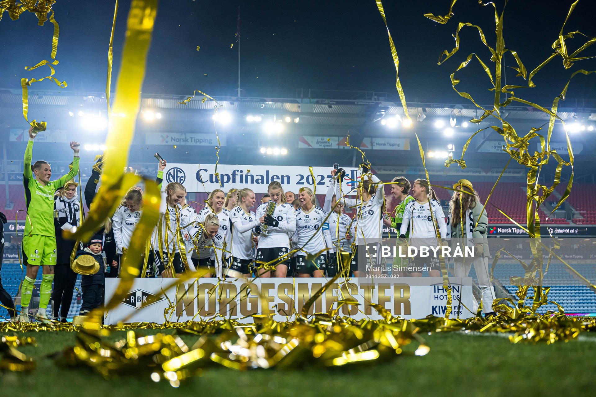 Players of Rosenborg celebrates
