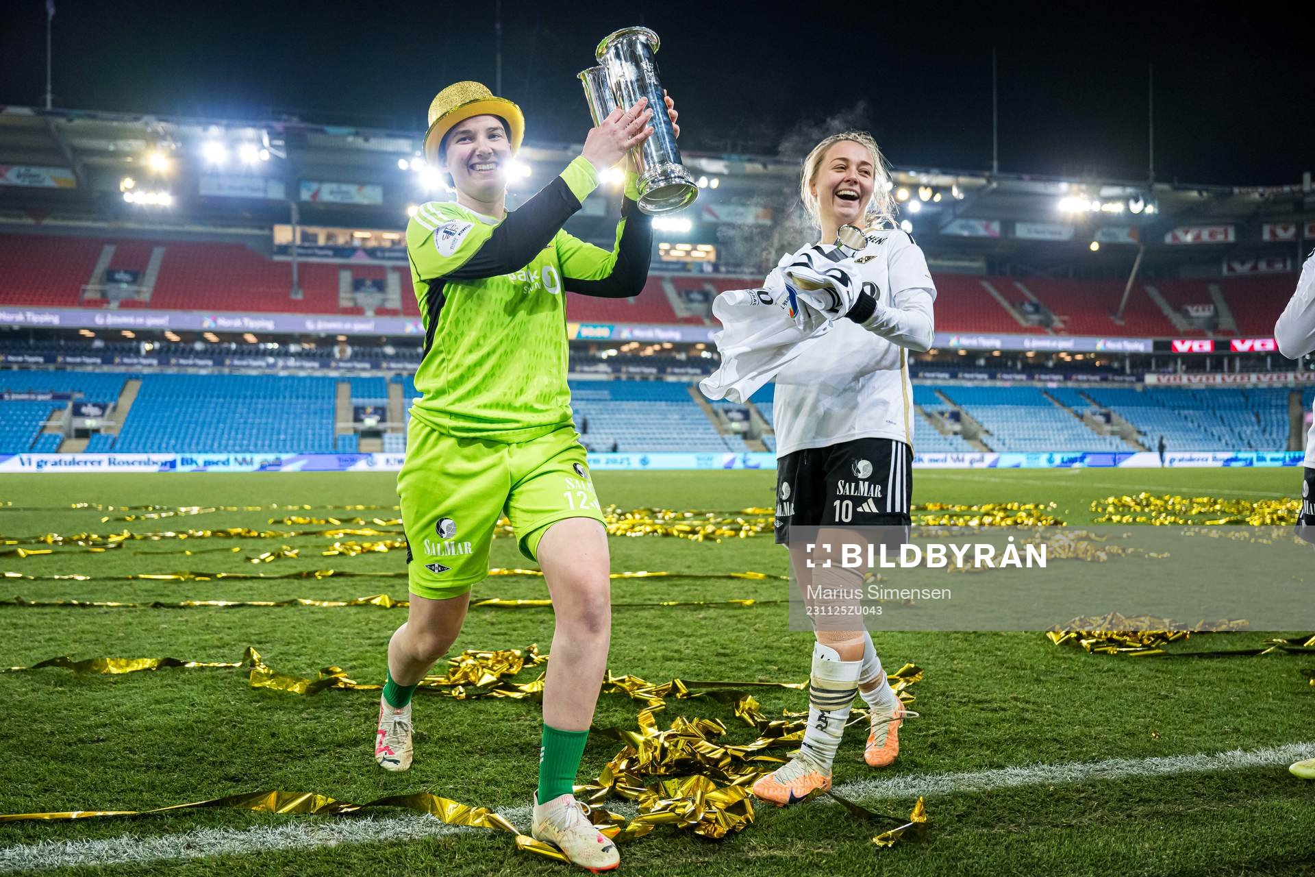 Lene Christensen and Camilla Linberg of Rosenborg