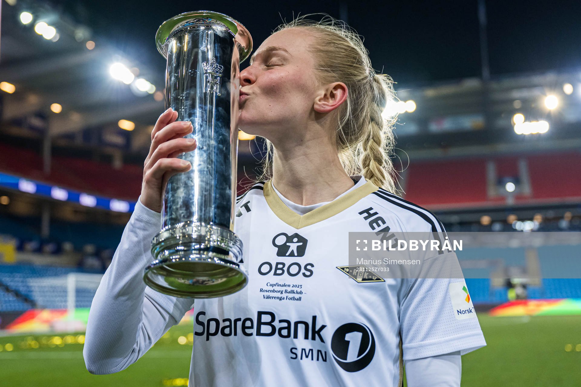 Emilie Marie Joramo of Rosenborg celebrates with the trophy after the cup final between Rosenborg and Vålerenga on November 25, 2023 in Oslo.