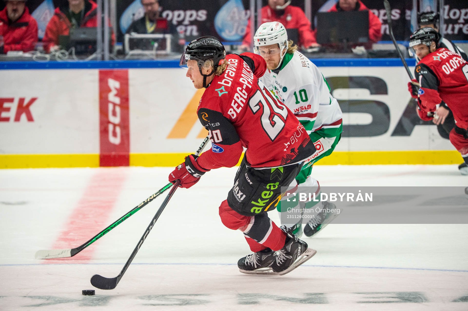 Malmö Redhawks Thomas Berg Paulsen mot Rögles Rodrigo