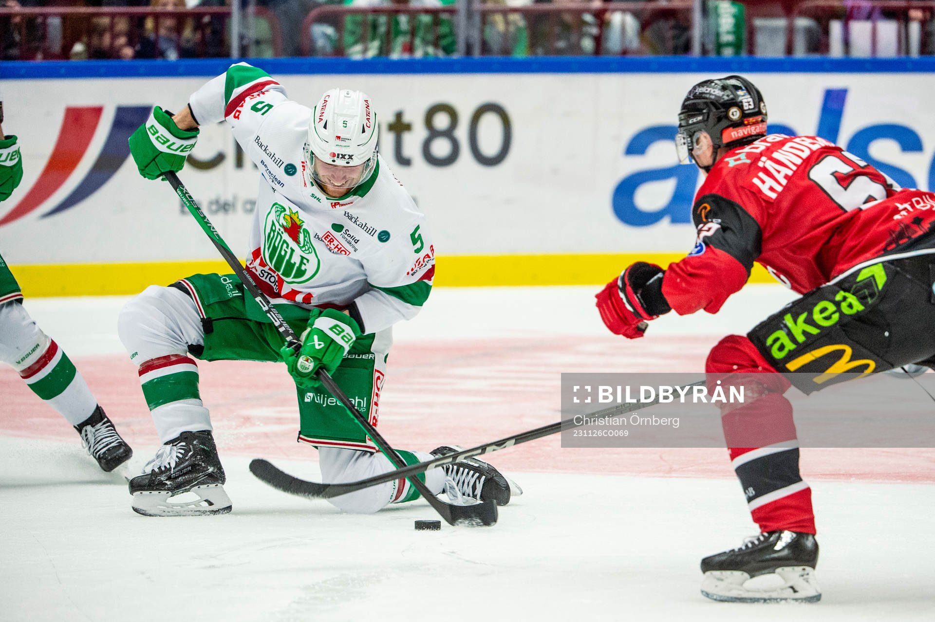 Rögles Ludvig Claesson mot Malmö Redhawks Fredrik