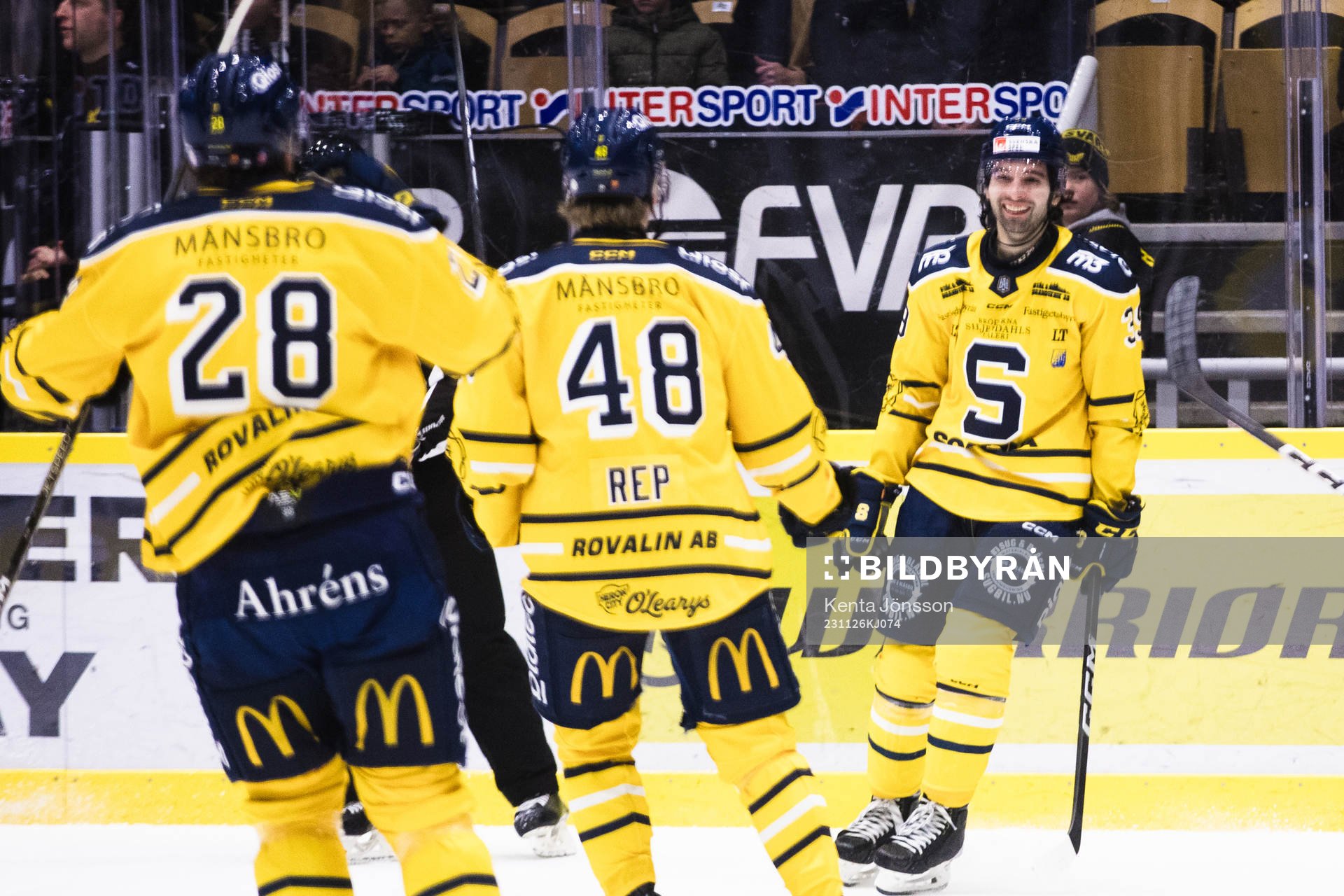 Södertäljes Stelio Mattheos jublar