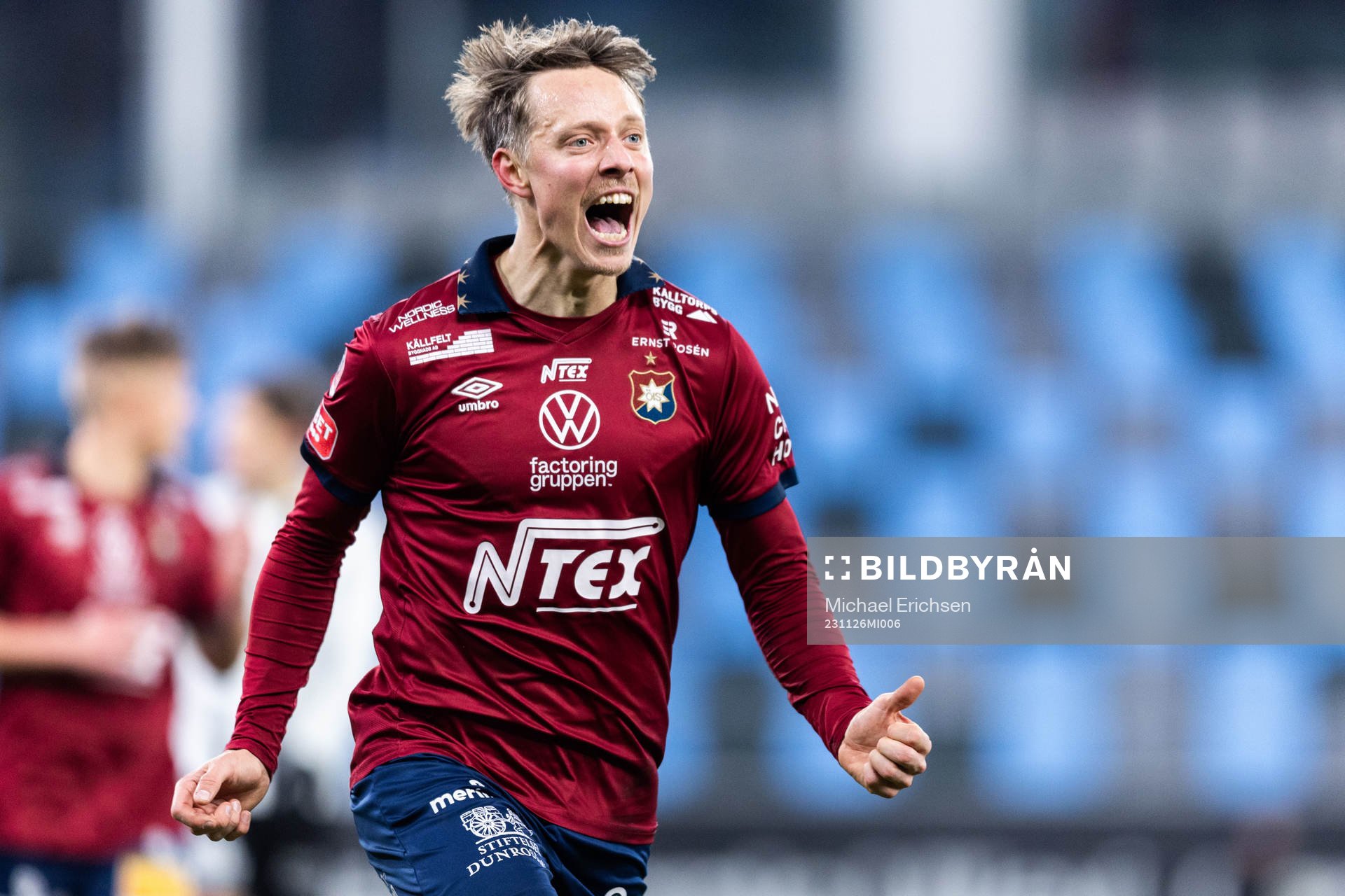 Örgrytes Viktor Lundberg jublar