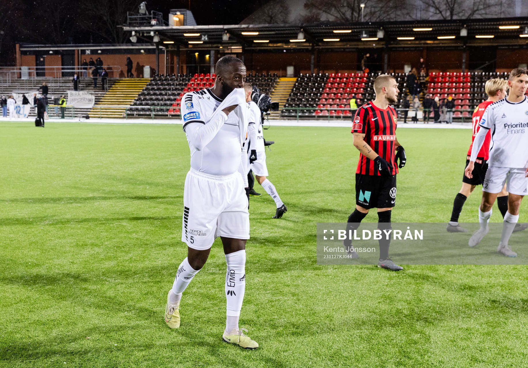 Utsiktens Ronald Mukiibi deppar