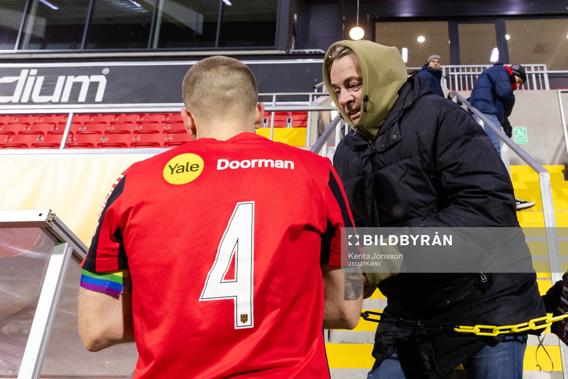 Brommapojkarnas Amadeus Sögaard och Runar Sögaard jublar