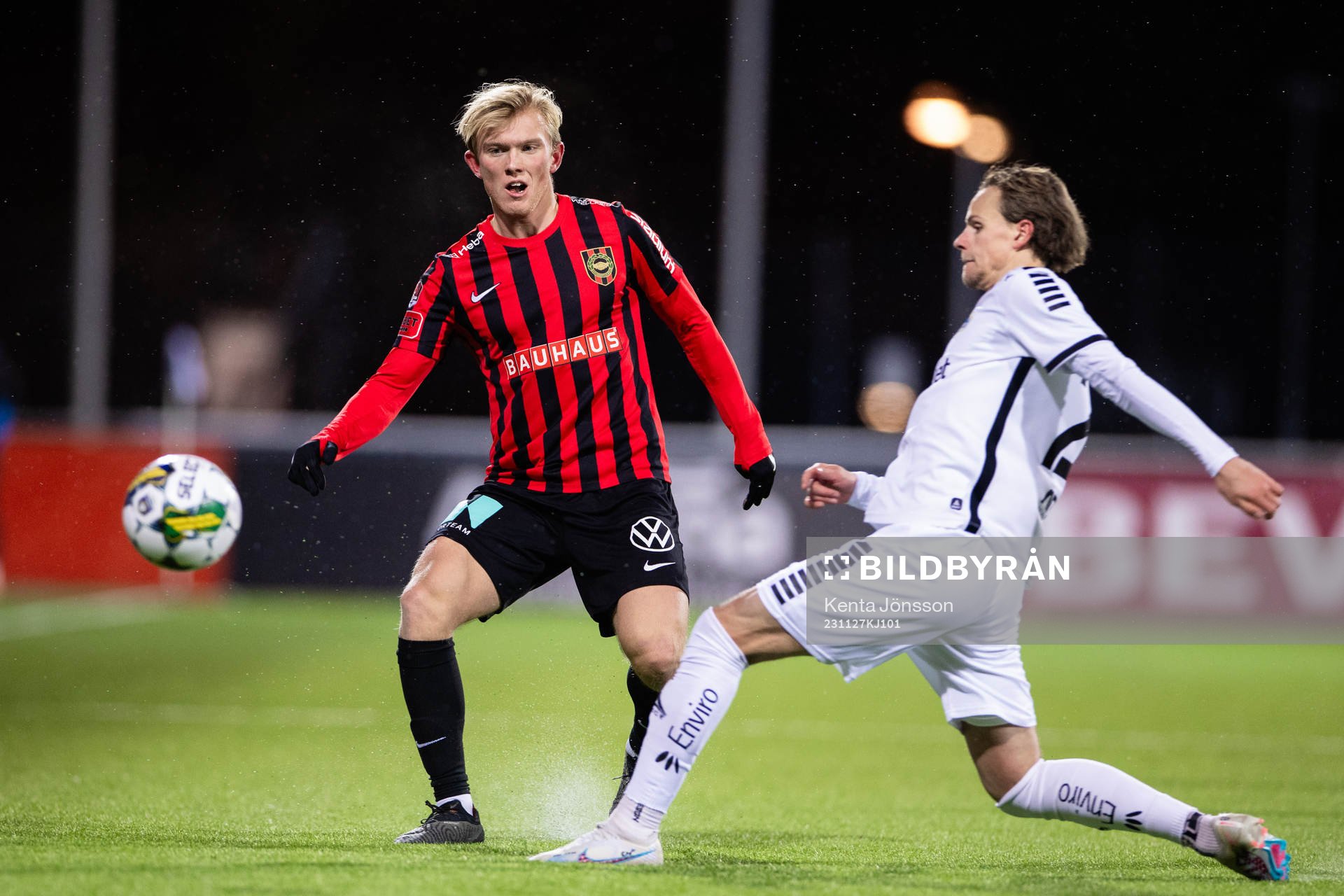 Brommapojkarnas Alexander Jensen och Utsiktens Wilhelm