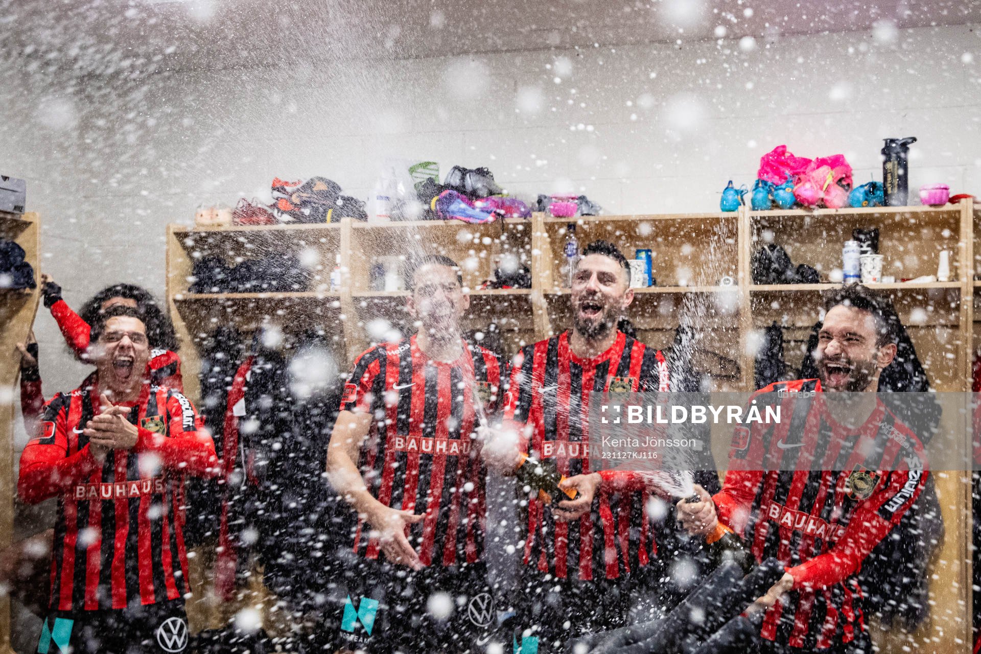 Brommapojkarnas Kevin Ackermann, Nikola Vasic , Rebin