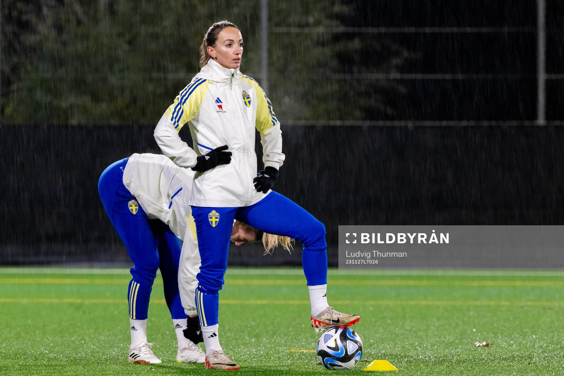 Kosovare Asllani