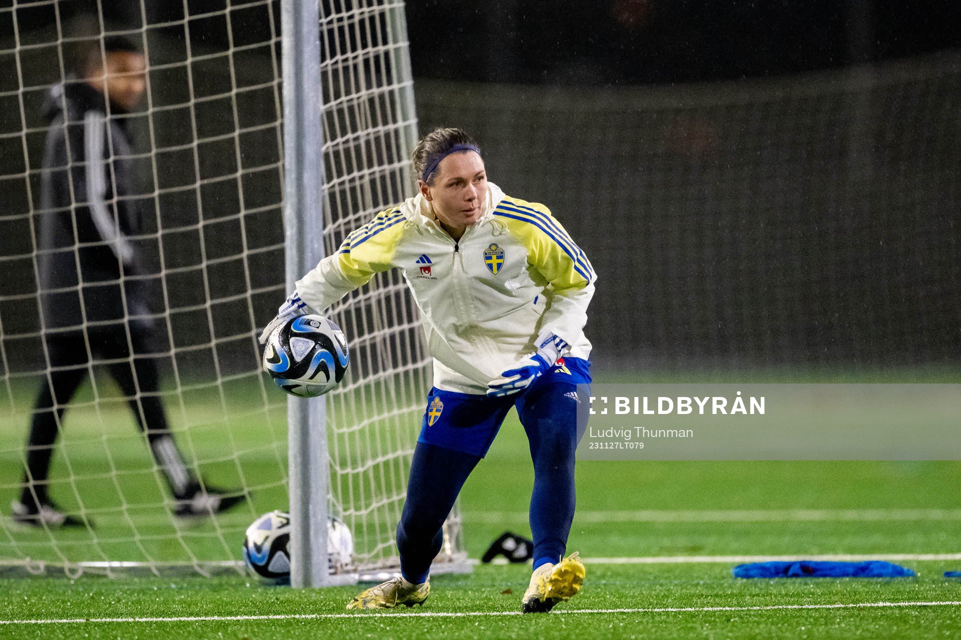Goalkeeper Jennifer Falk