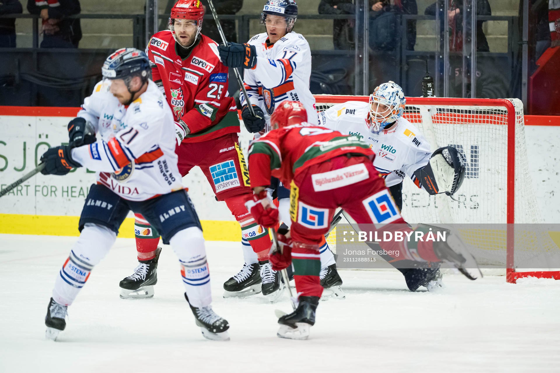 Växjös målvakt Adam Åhman