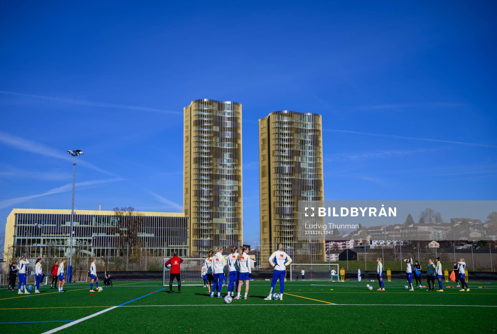 General view of the women’s national football team of