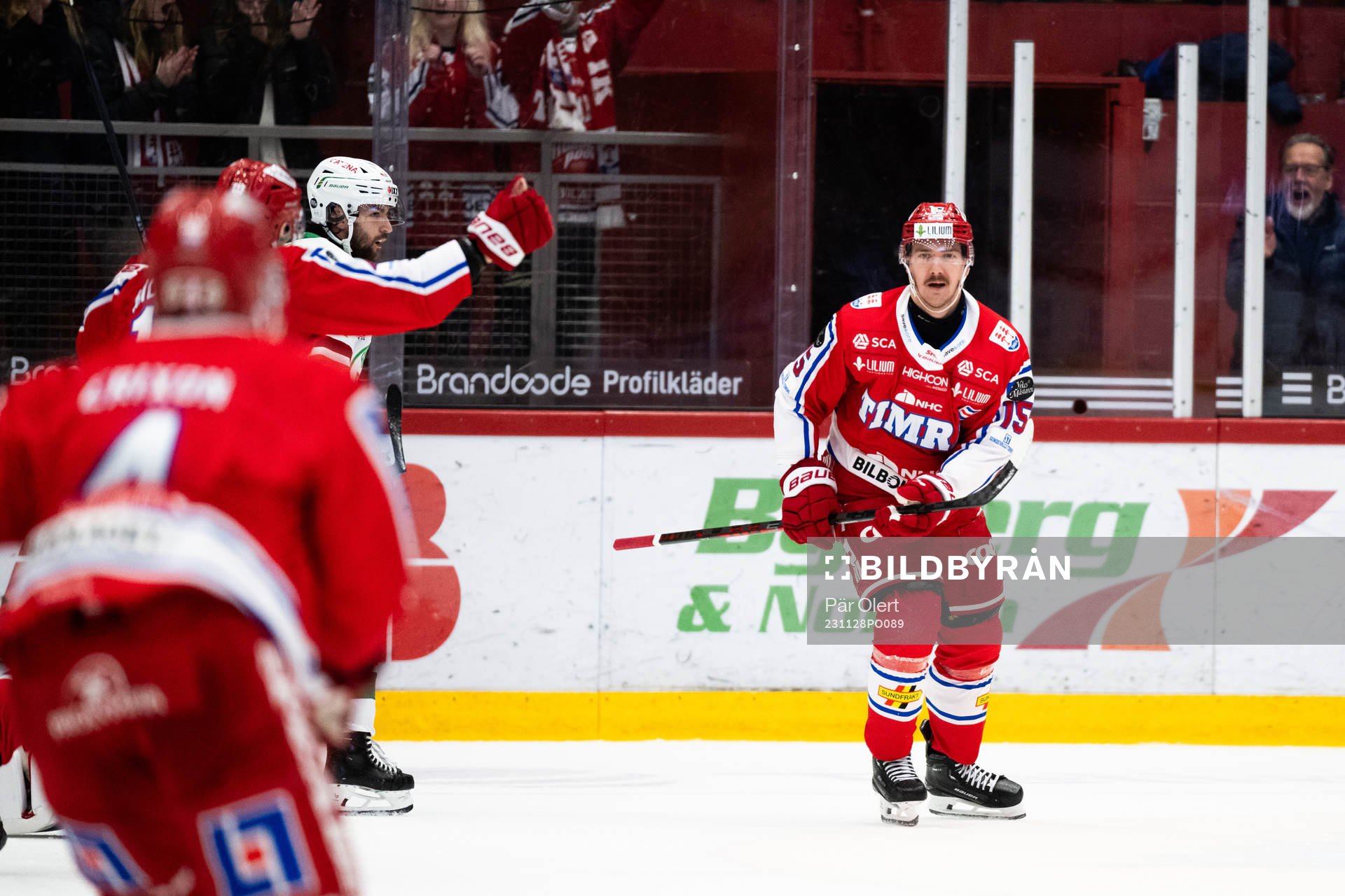 Timrås Panu Mieho jublar