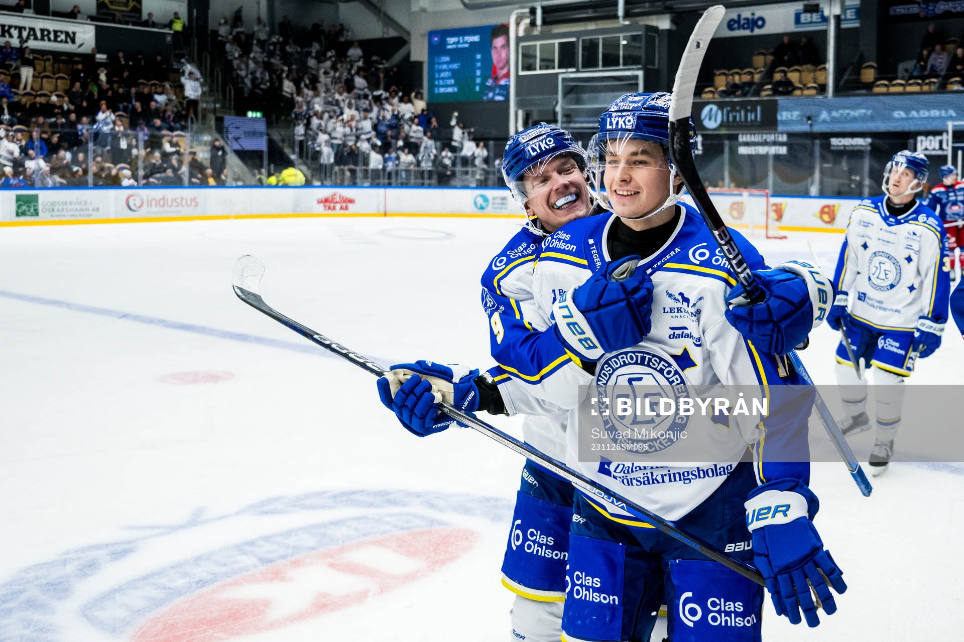 Leksands Patrik Zackrisson och Felix Unger Sörum jublar