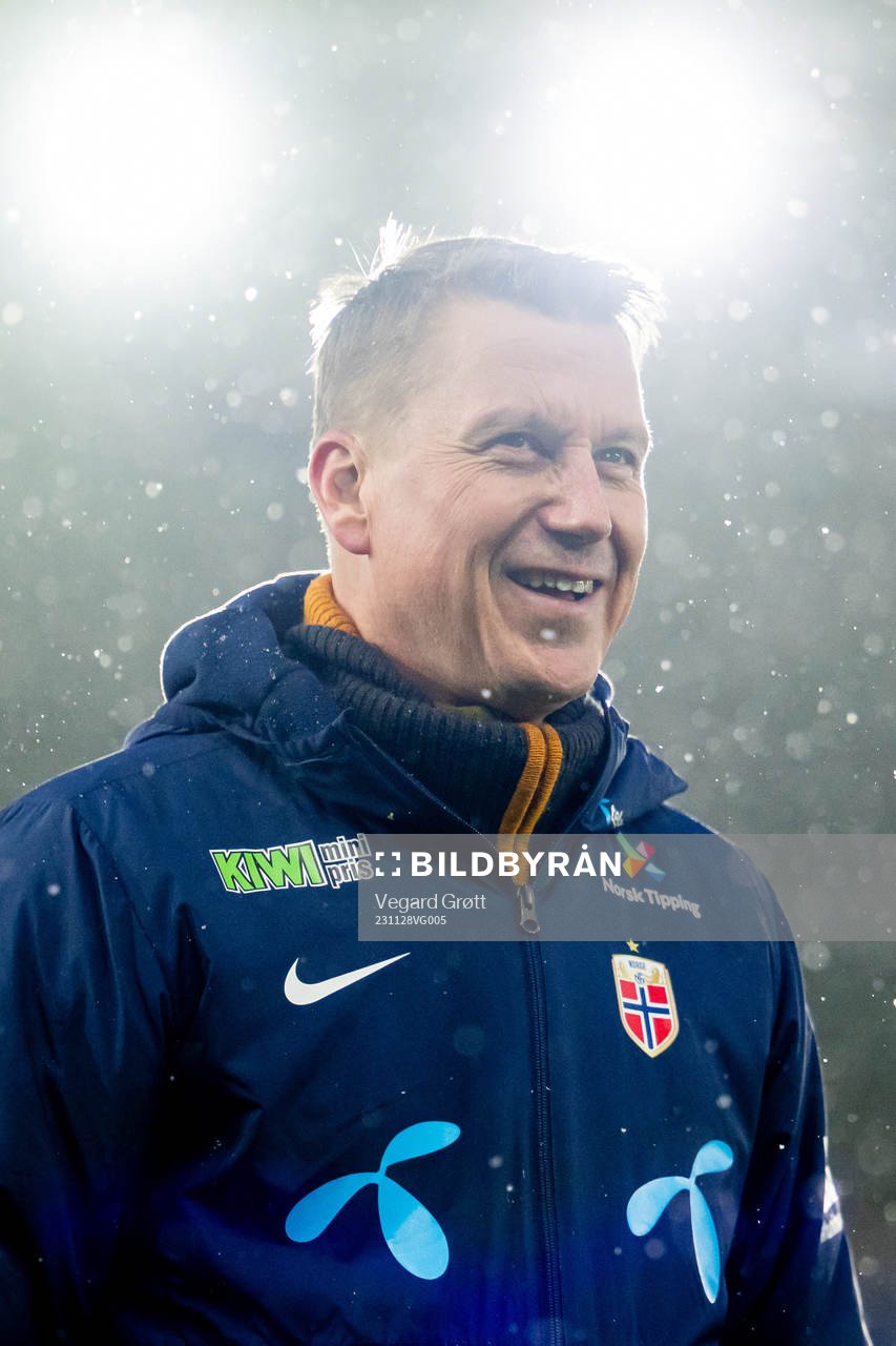 Leif Gunnar Smerud, head coach of the Norwegian women's