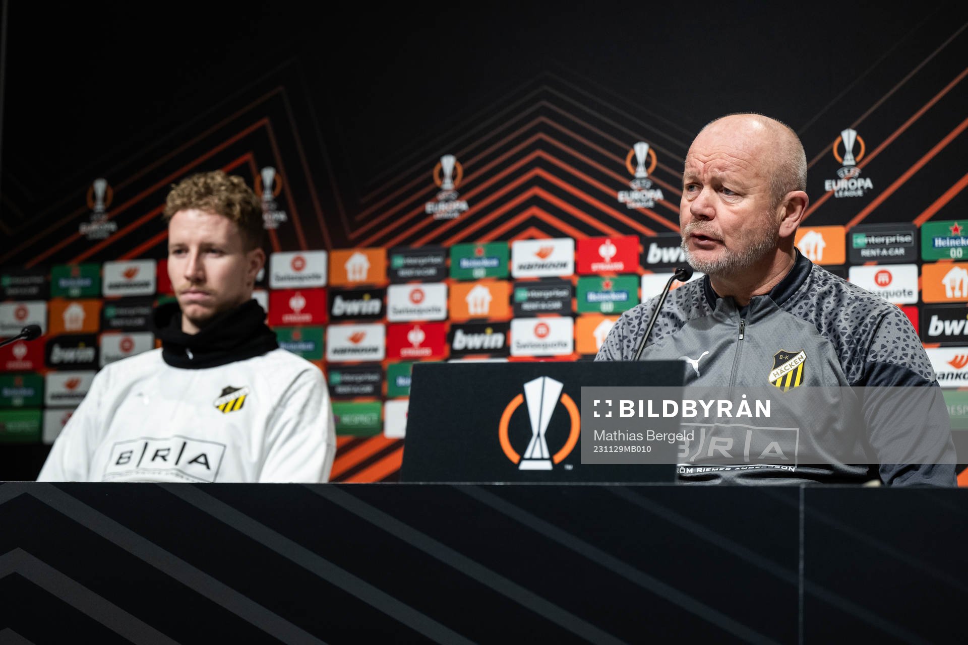 Samuel Gustafson and Head coach Per-Mathias Høgmo at a