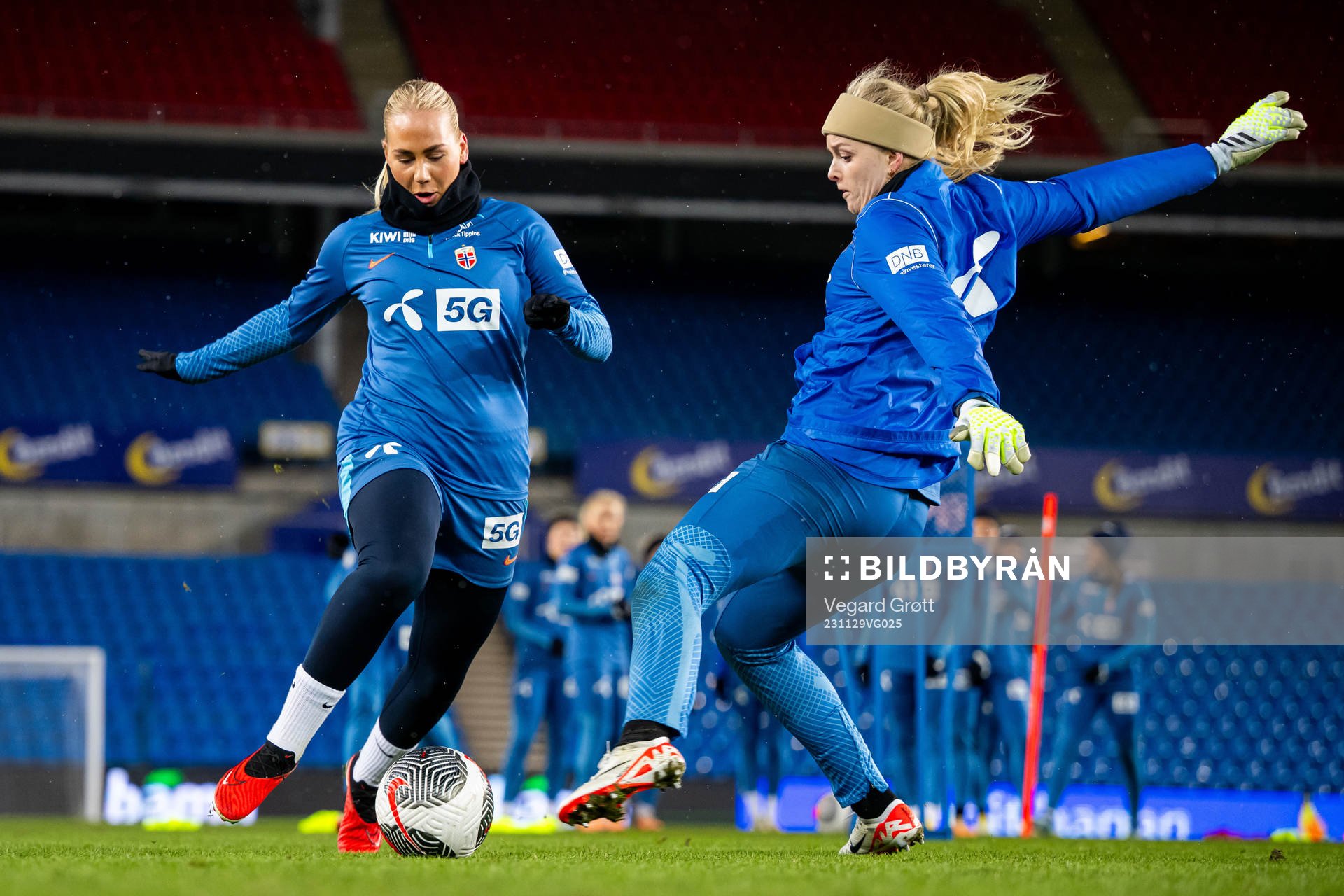 Cathinka Tandberg and goalkeeper Guro Pettersen of the