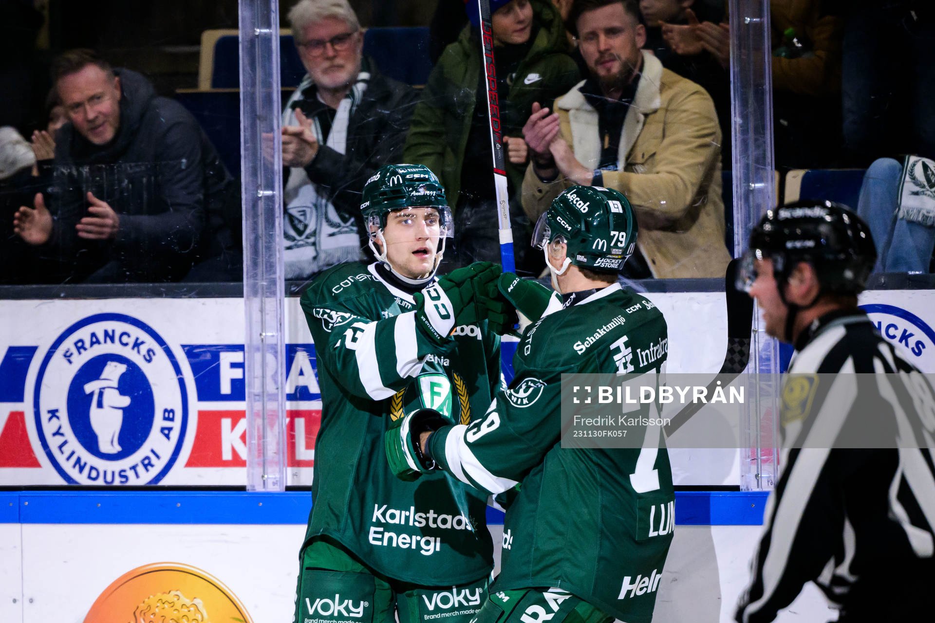 Färjestads Joel Nyström jublar