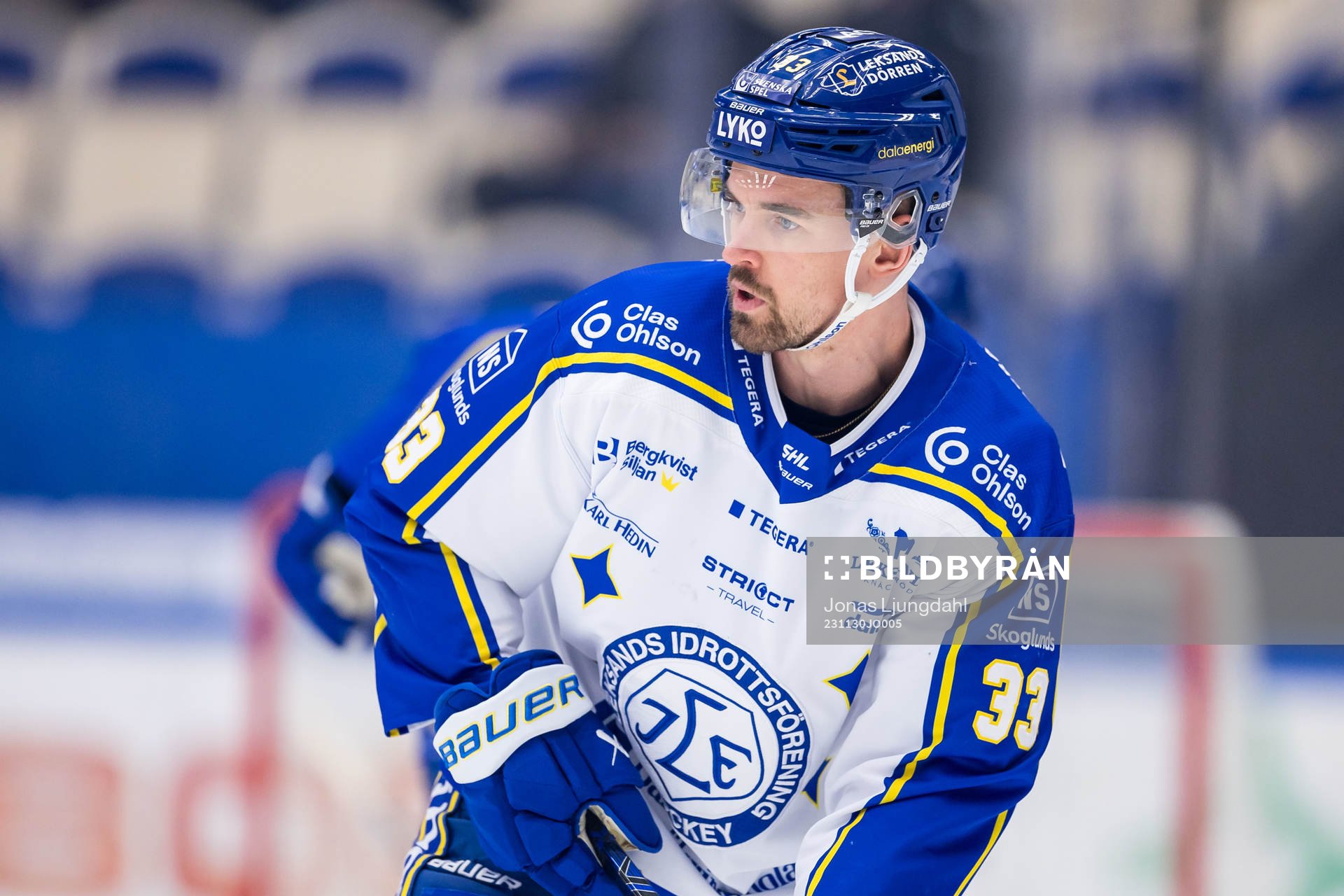 Leksands Eddie Larsson värmer upp