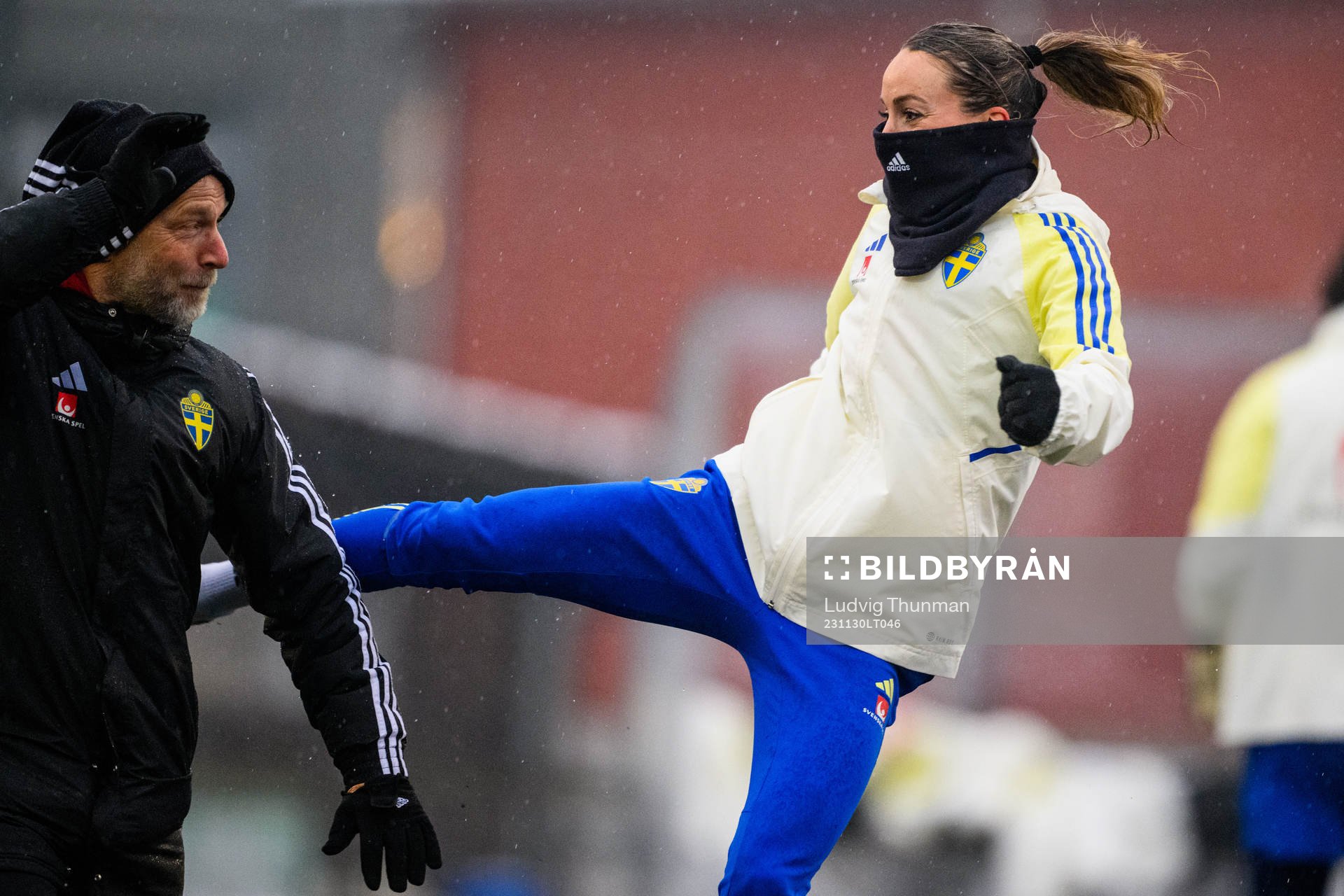 Kosovare Asllani and physiotherapist Pontus Ekblom