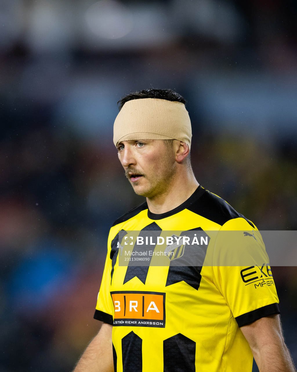 Even Hovland of BK Häcken looks dejected