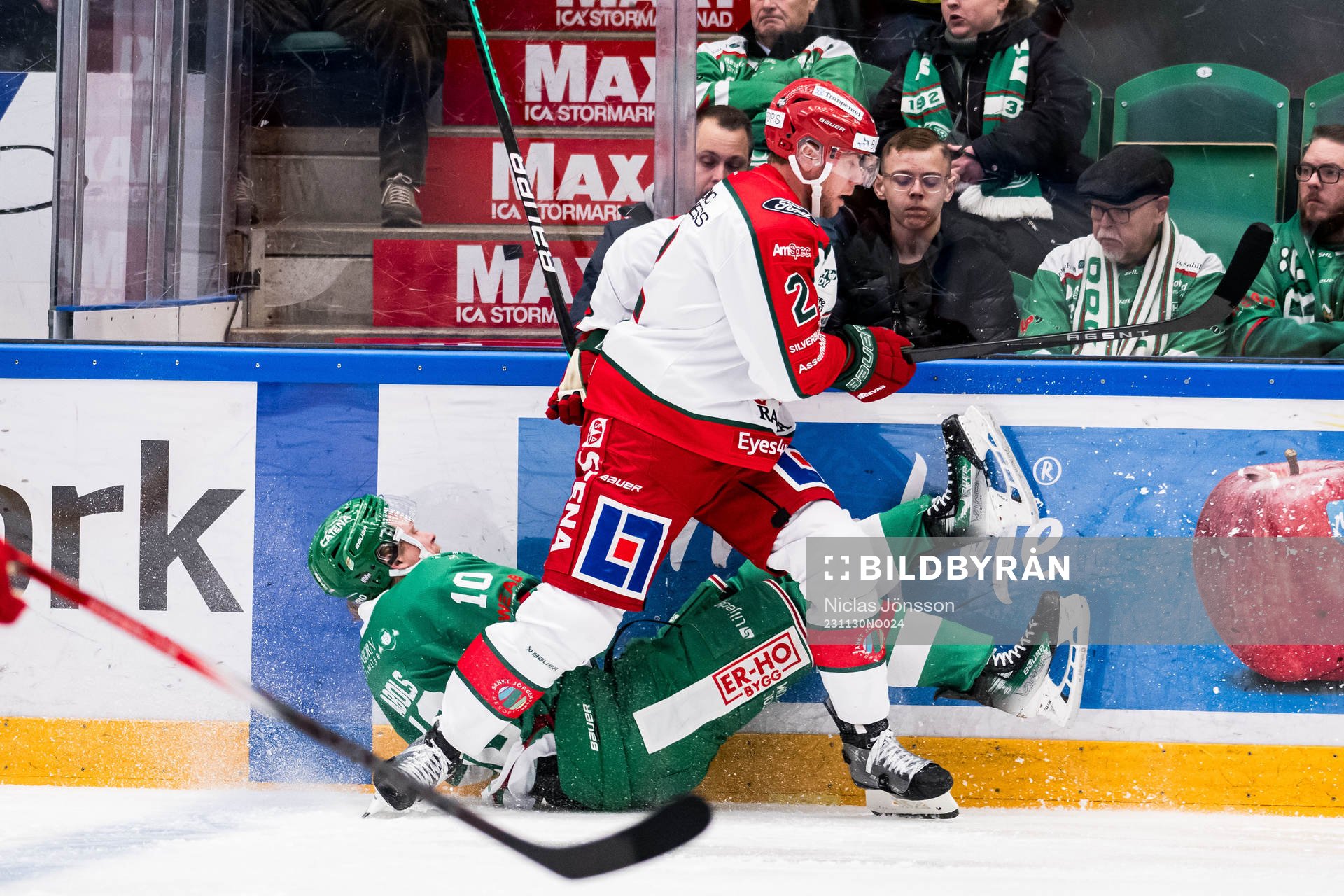 Rögle BKs Rodrigo Abols och Frölunda HCs Christian Folin