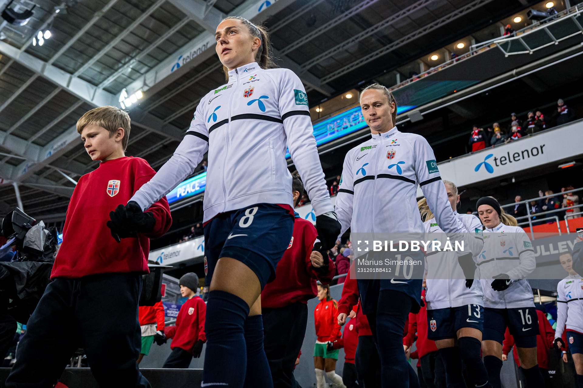 Vilde Bøe Risa and Caroline Graham Hansen of Norway