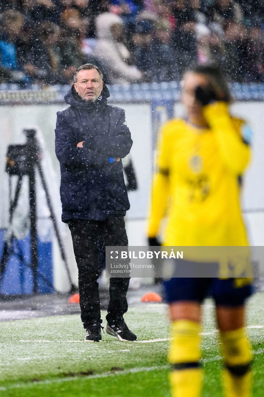 Head coach Peter Gerhardsson of Sweden