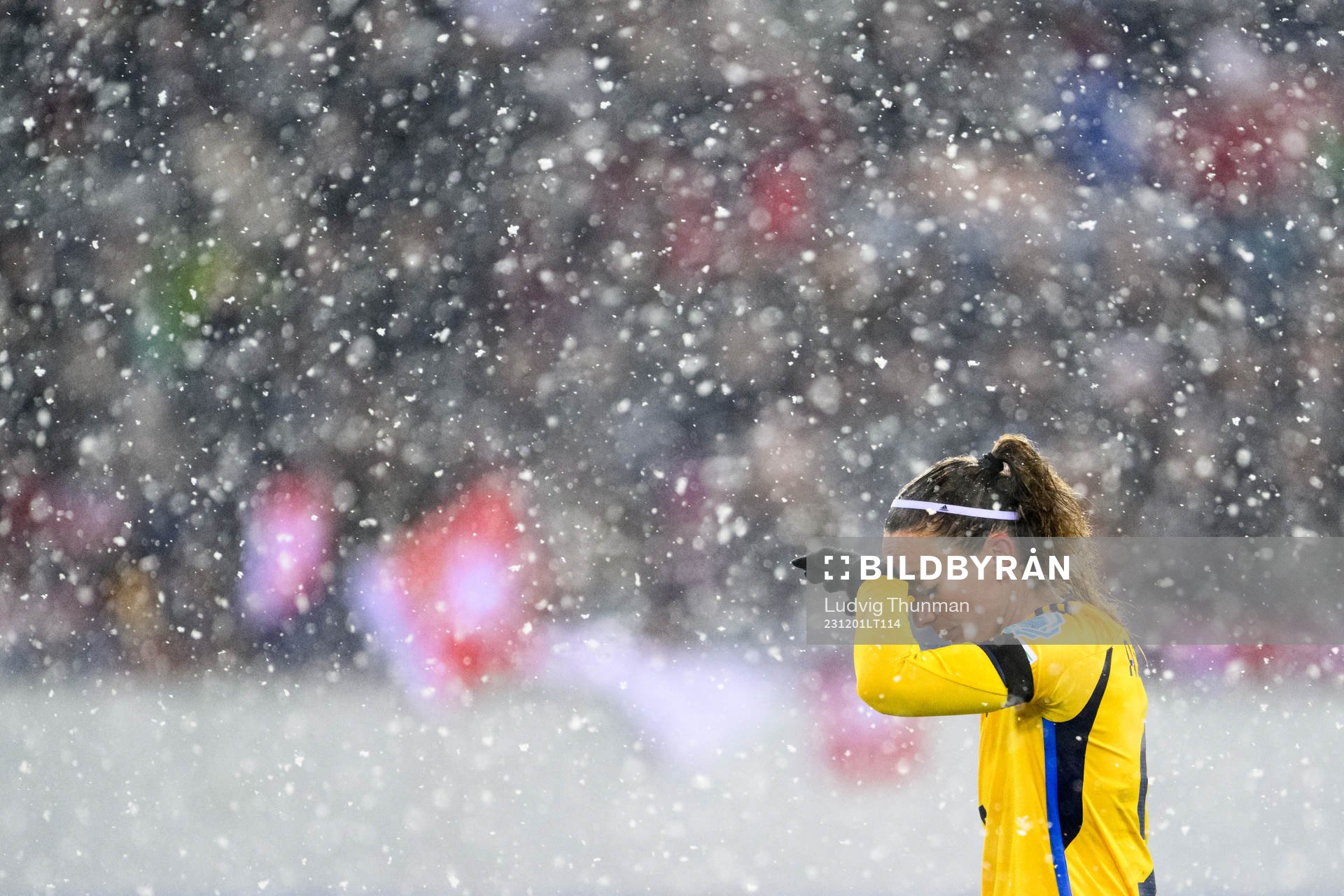 Kosovare Asllani of Sweden looks dejected