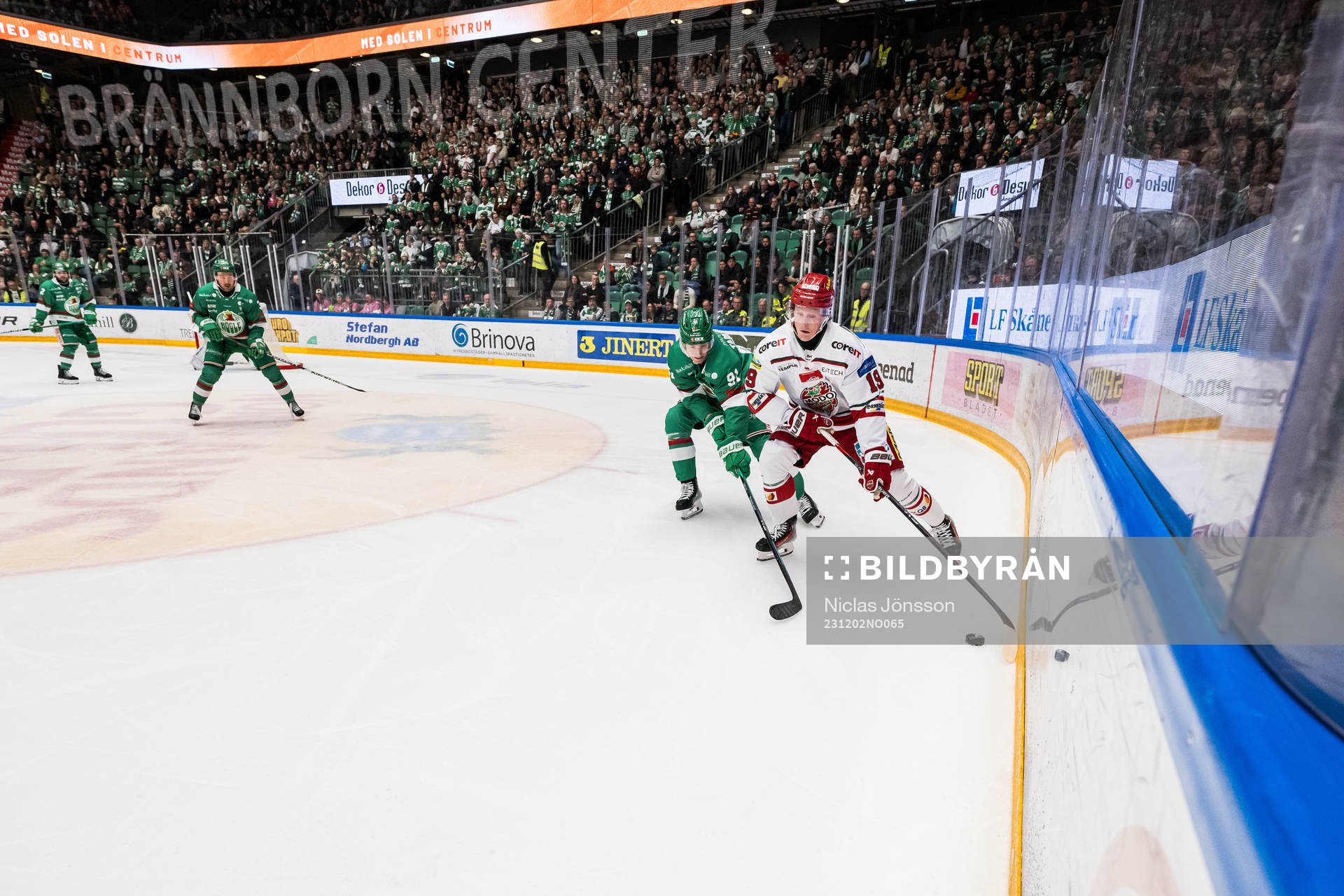 Rögles Adam Tambellini och MoDos Erik Karlsson