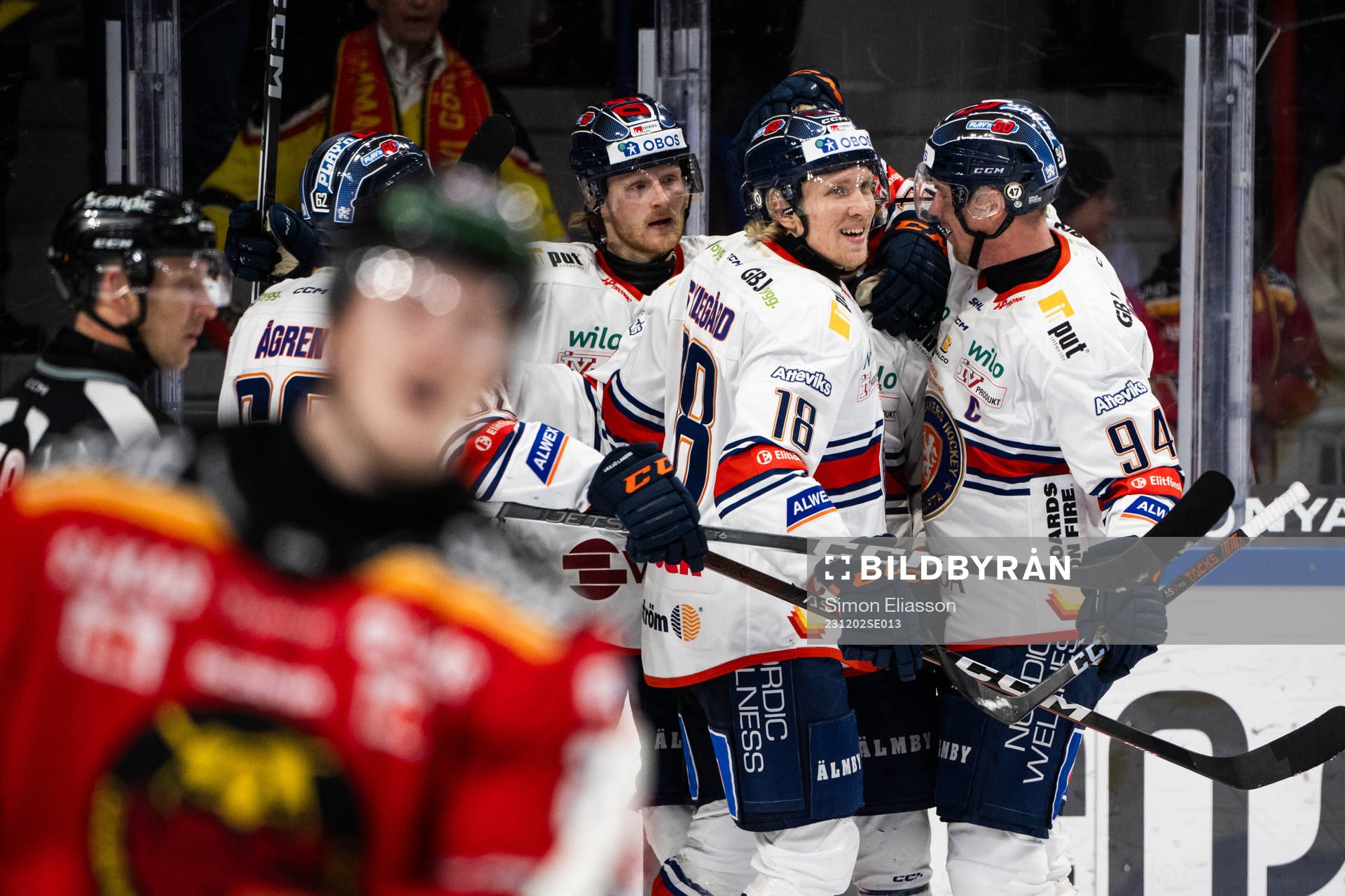 Växjös Marcus Sylvegård jublar med lagkamrater