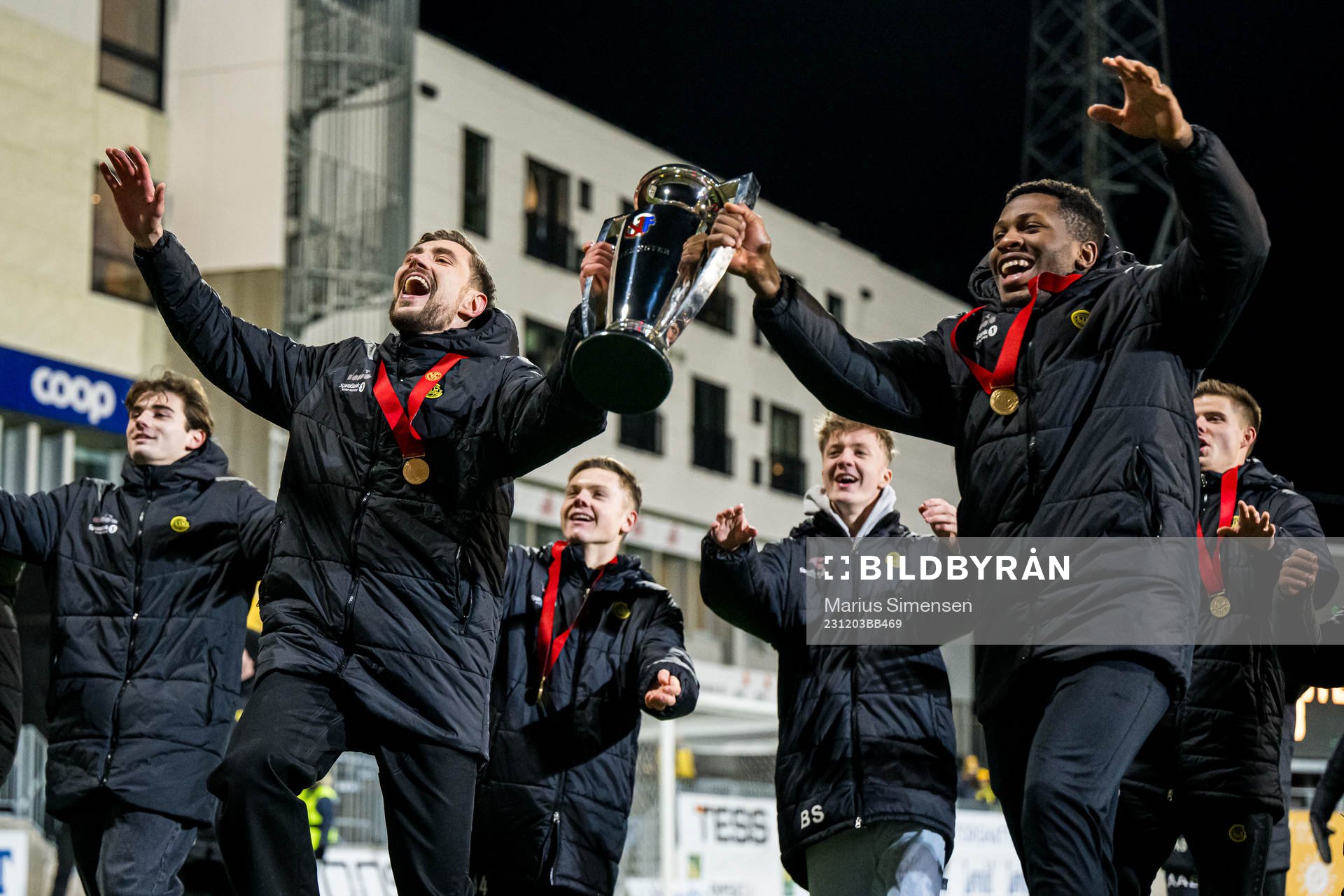 Nikita Haikin and Pemi Moumbagna Faris of Bodø/Glimt