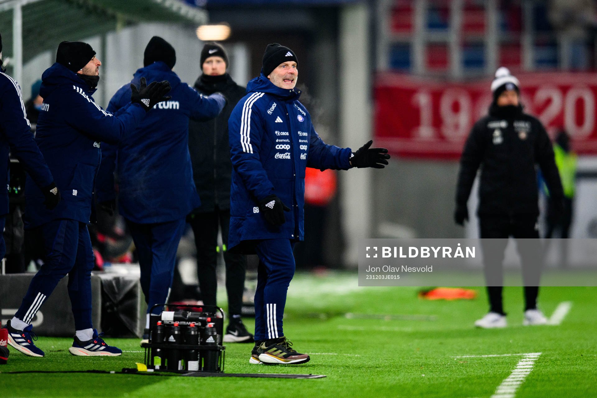 Head coach Geir Bakke of Vålerenga