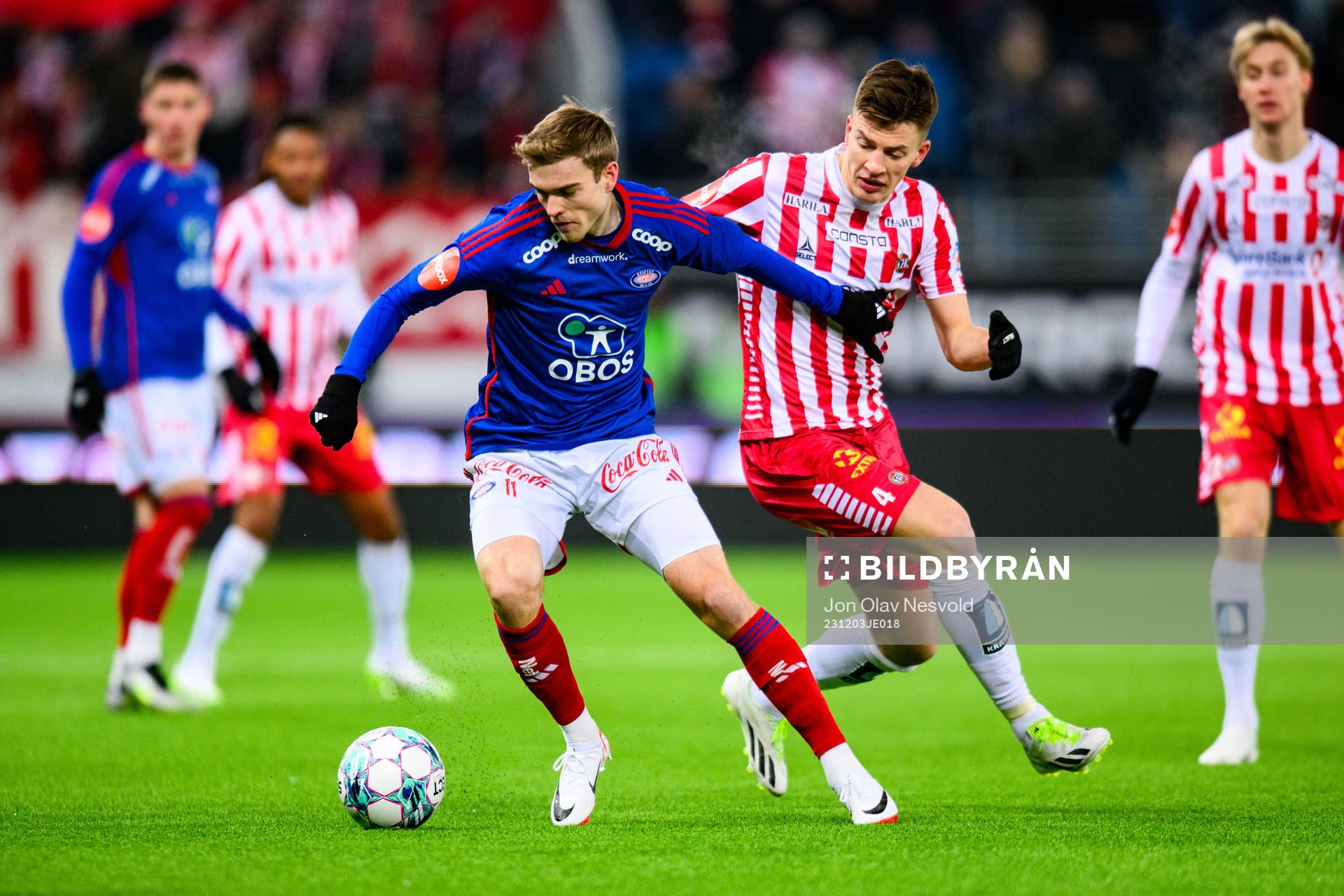 Daniel Håkans of Vålerenga and Jostein Maurstad Gundersen