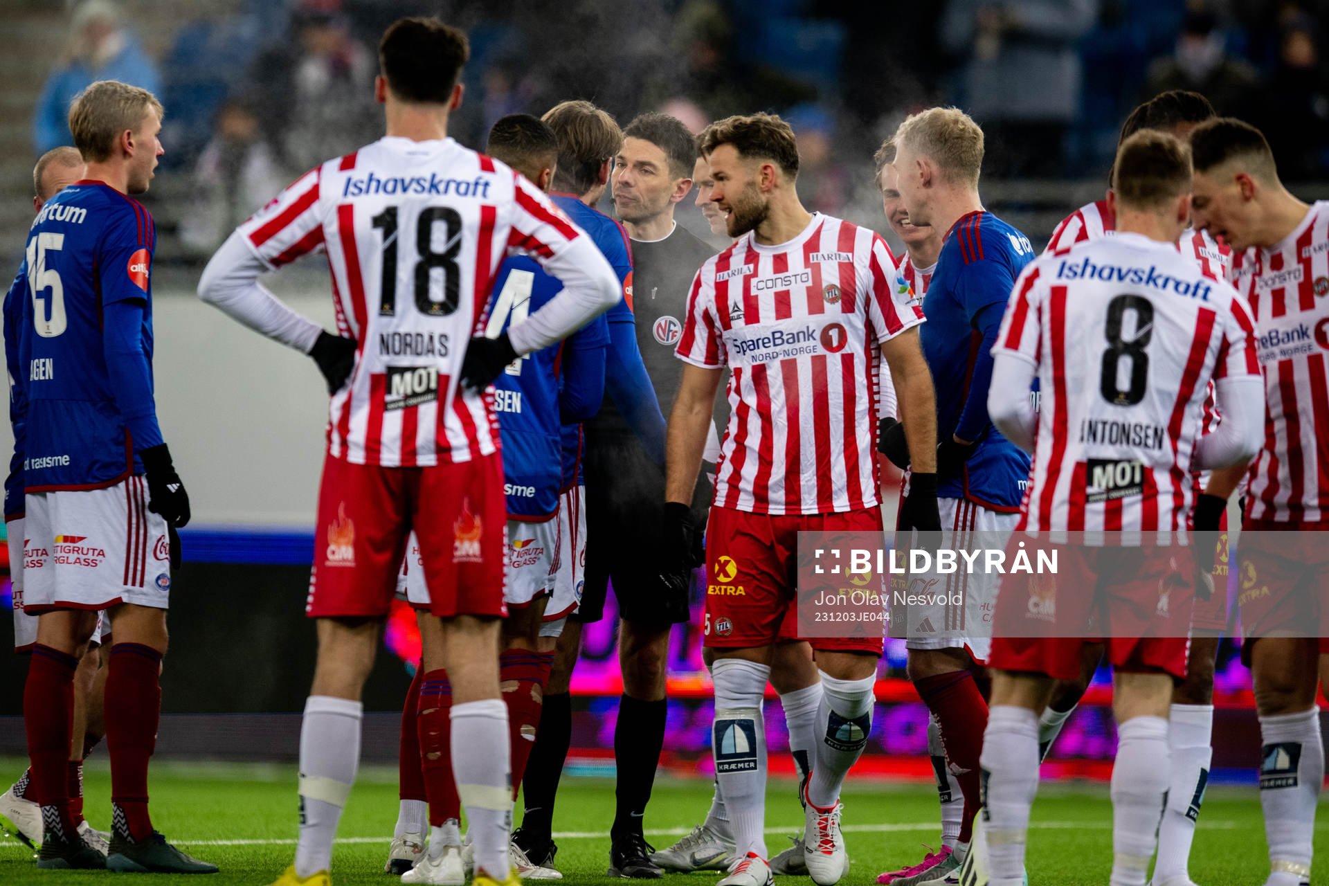 Referee Tore Hansen during the Eliteserien match between Vålerenga and Tromsø on December 3, 2023 in Oslo. 