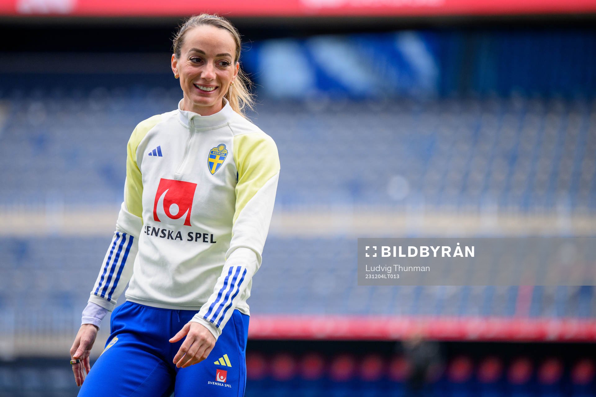 Kosovare Asllani of Sweden of the women’s national
