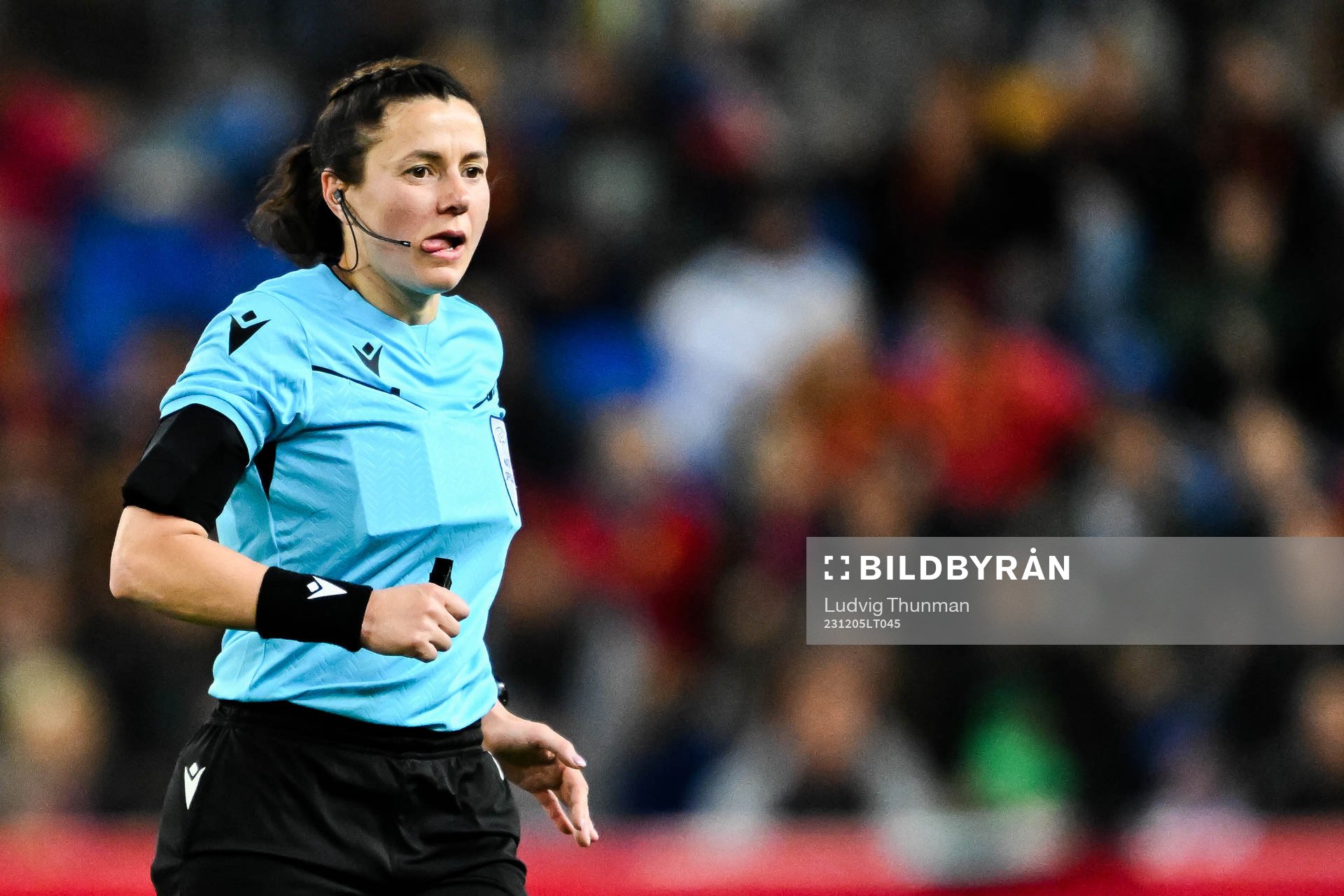 Referee Kateryna Monzul during the UEFA Women's Nations League football match between Spain and Sweden on December 5, 2023 in Malaga.