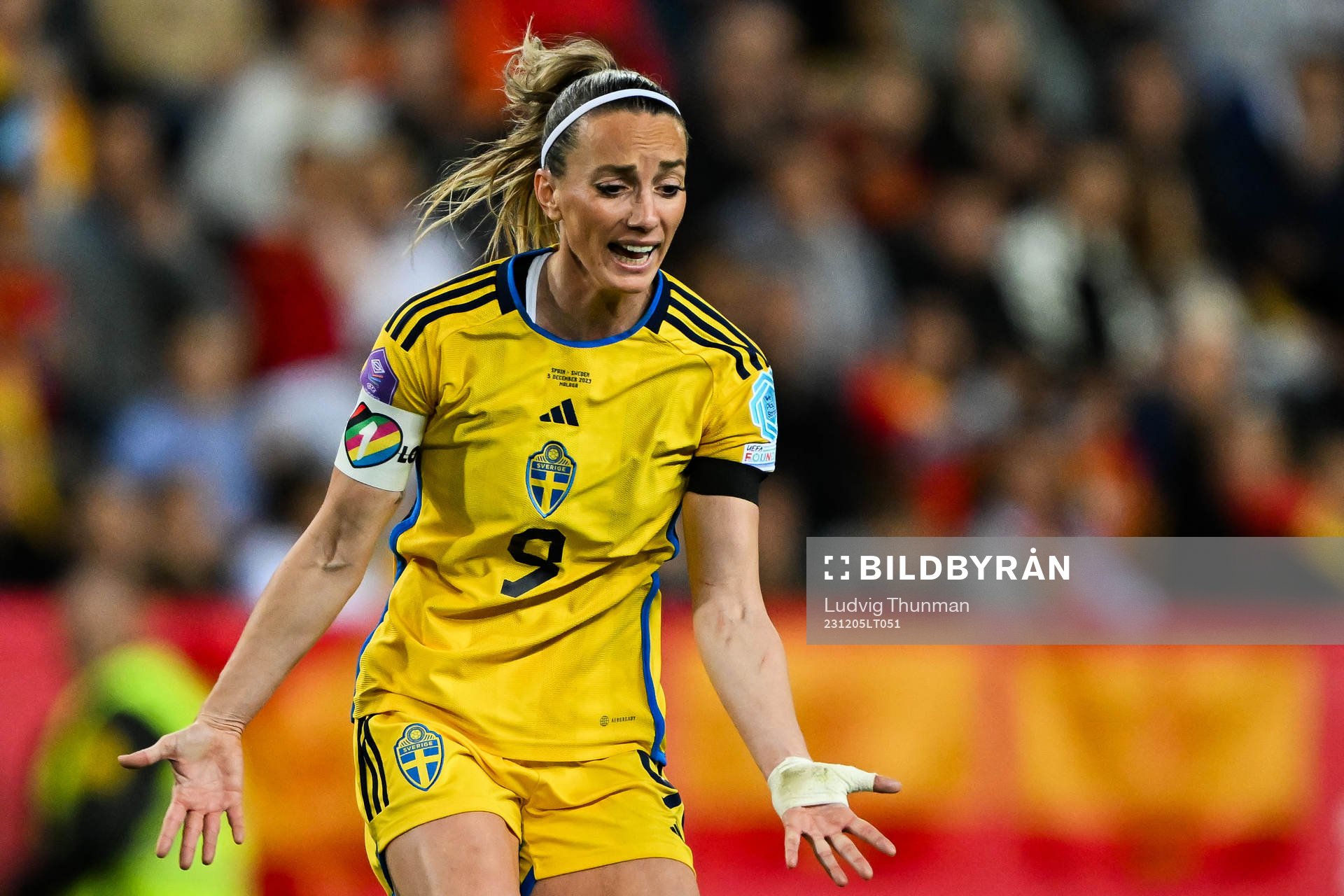 Kosovare Asllani of Sweden reacts