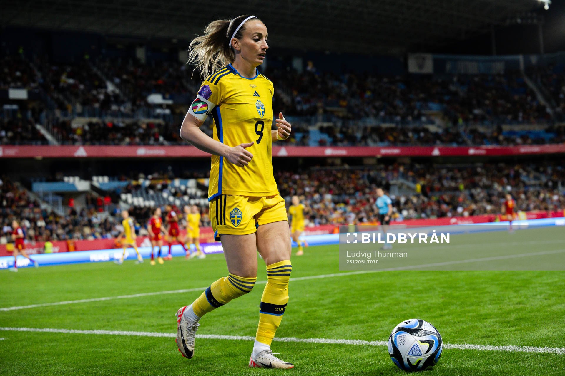 Kosovare Asllani of Sweden