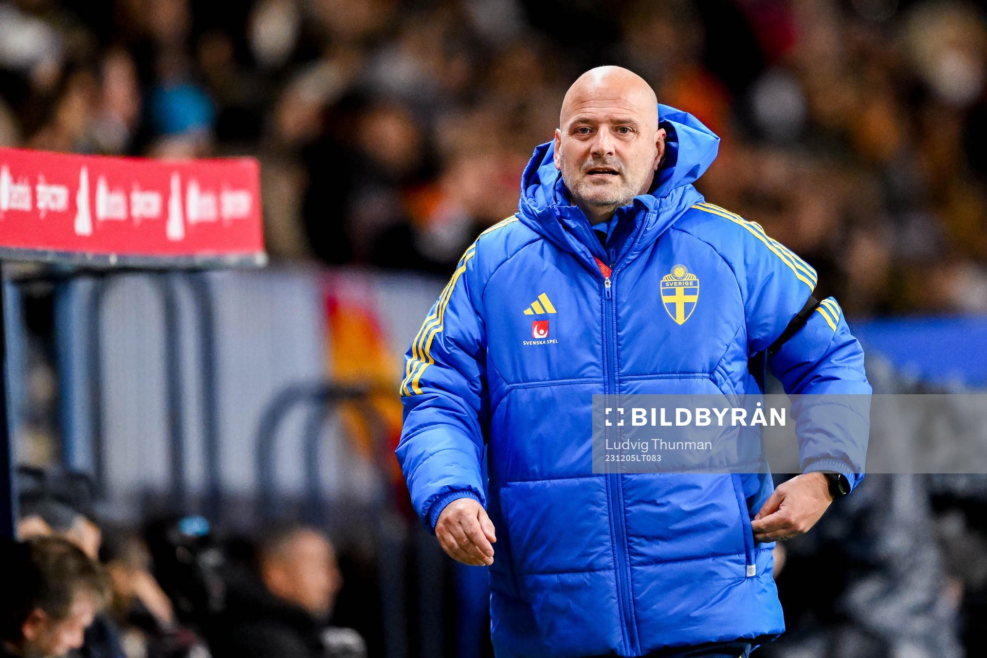 Assistant coach Magnus Wikman of Sweden