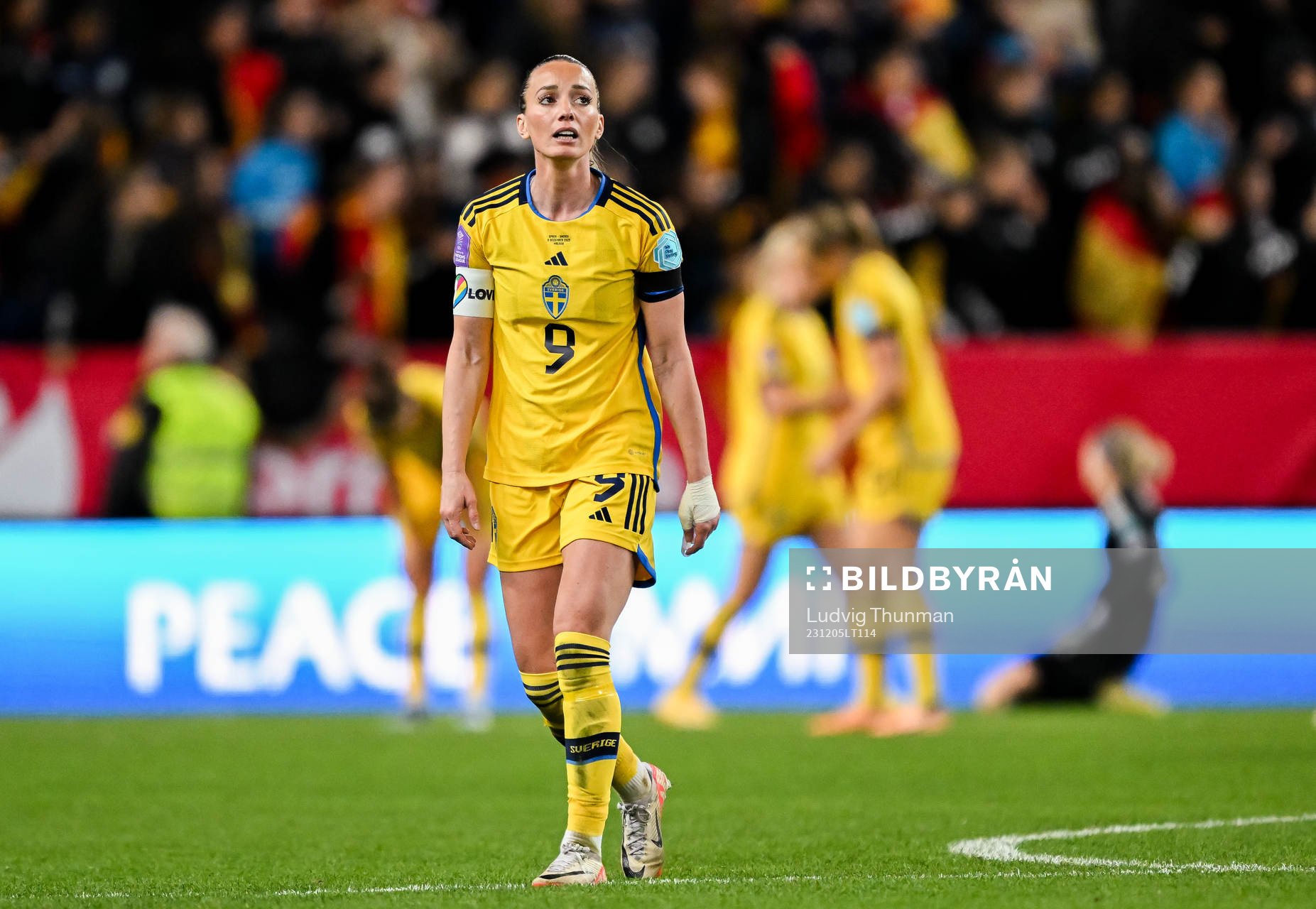 Kosovare Asllani of Sweden looks dejected